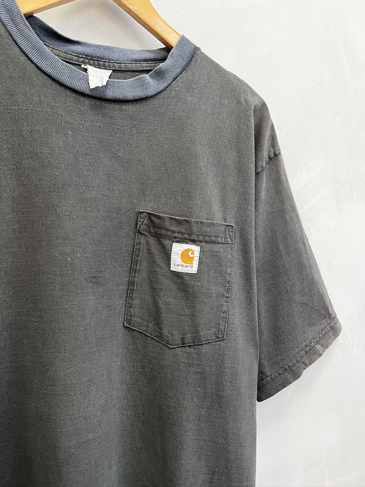 Carhartt Carhartt sun faded black t-shirt oversize y2k workwear style Size US L / EU 52-54 / 3 - 2 Thumbnail