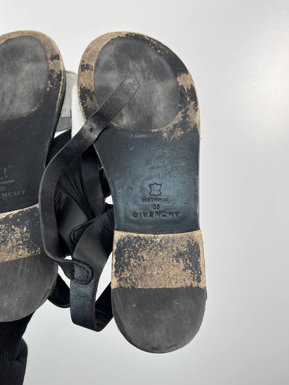 Givenchy Givenchy Leather Logo Strap Sandals Black Women’s Size 35 Size US 5 / IT 35 - 5 Thumbnail