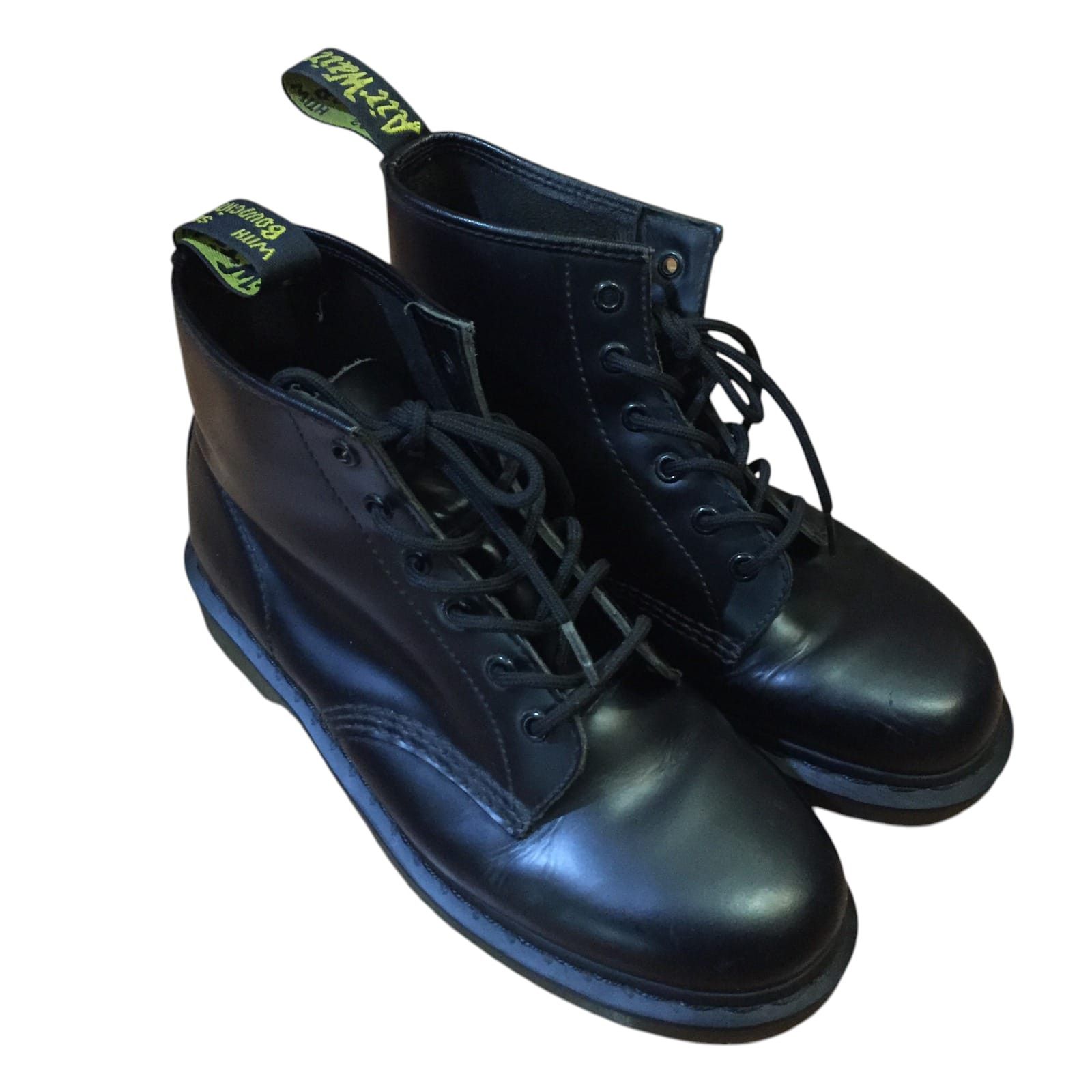 Dr. Martens Dr Martens 1460 Black Smooth Boots Shoes Size US 9 / EU 42 - 2 Thumbnail