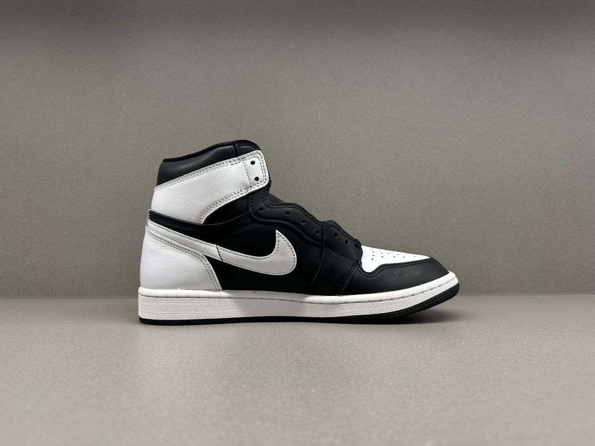 Jordan Brand Jordan 1 Retro High OG Black White Size US 9 / EU 42 - 7 Thumbnail