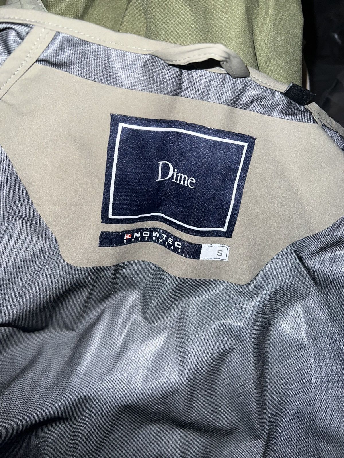 Dime Dime Rain/ Parka Size US S / EU 44-46 / 1 - 9 Thumbnail