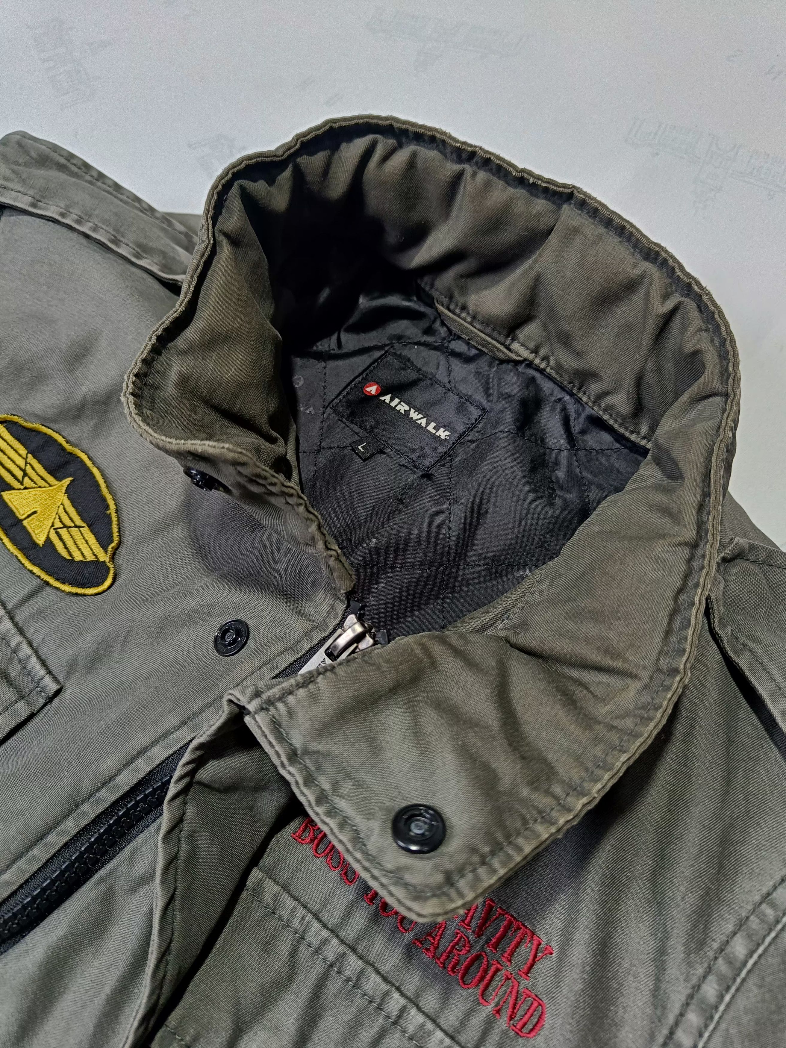 Airwalk Vintage AIRWALK M65 Military Patches Jacket Size US L / EU 52-54 / 3 - 13 Thumbnail