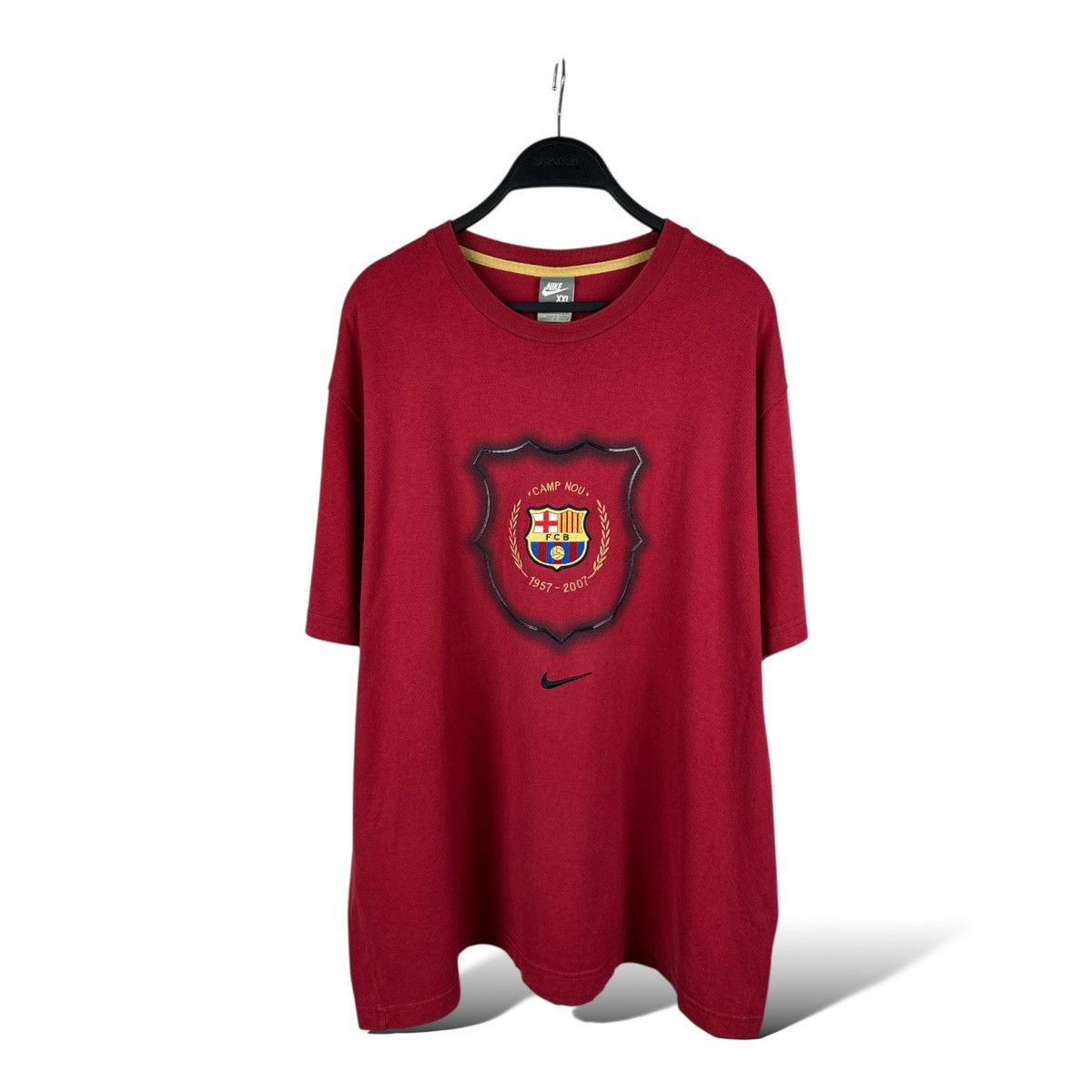 Nike Vintage Y2K Nike F.C. Barcelona Center Logo T-Shirt Soccer Size US XXL / EU 58 / 5 - 1 Thumbnail