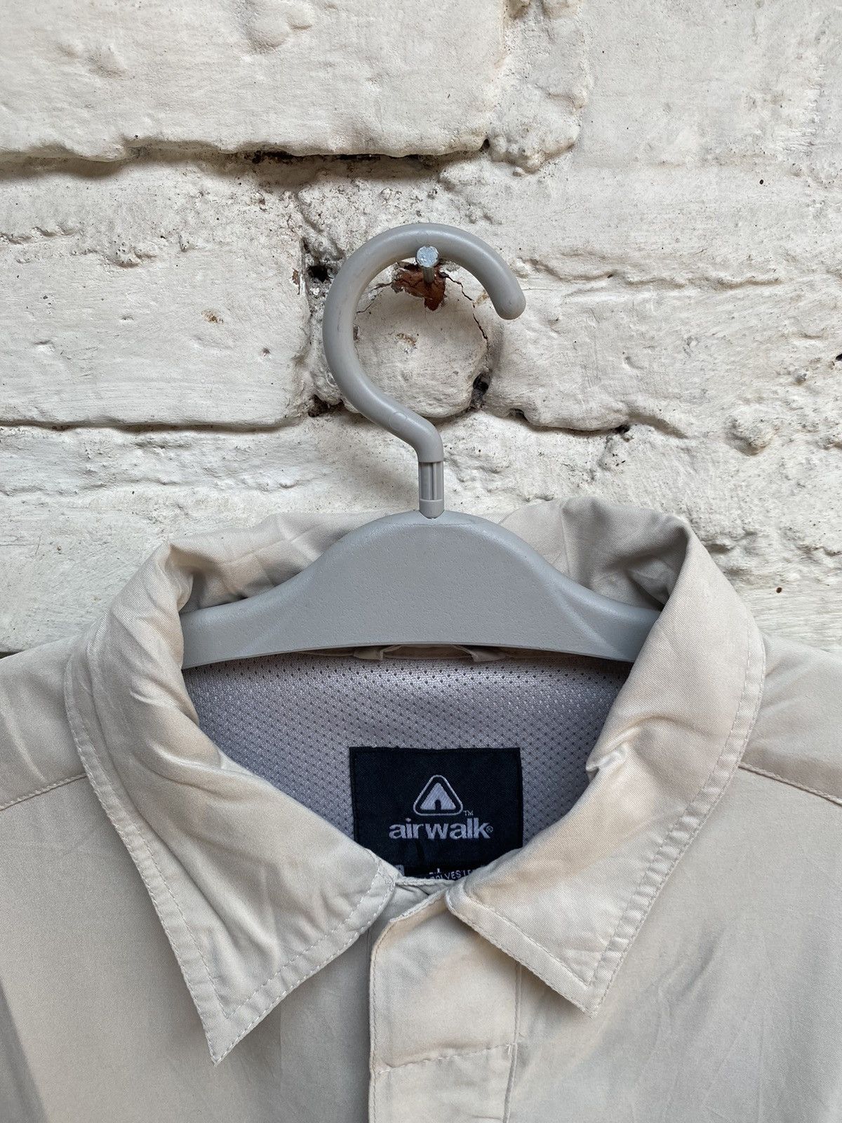 Airwalk × Vintage VINTAGE AIRWALK OUTDOOR BUTTON UP SHORT SHIRT Size US XL / EU 56 / 4 - 3 Thumbnail