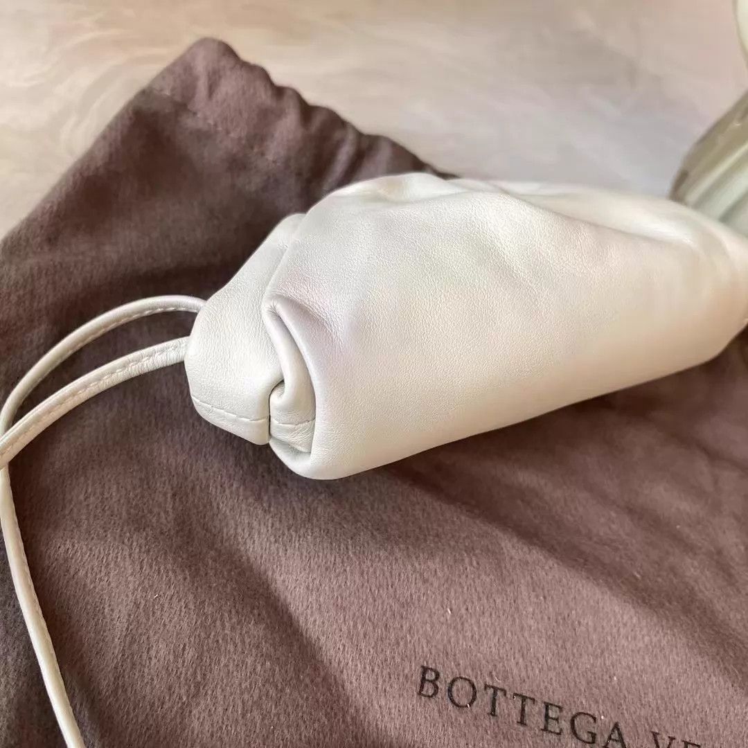 Bottega Veneta BV mini cloud coin pouch 15*6*2 Size ONE SIZE - 4 Thumbnail