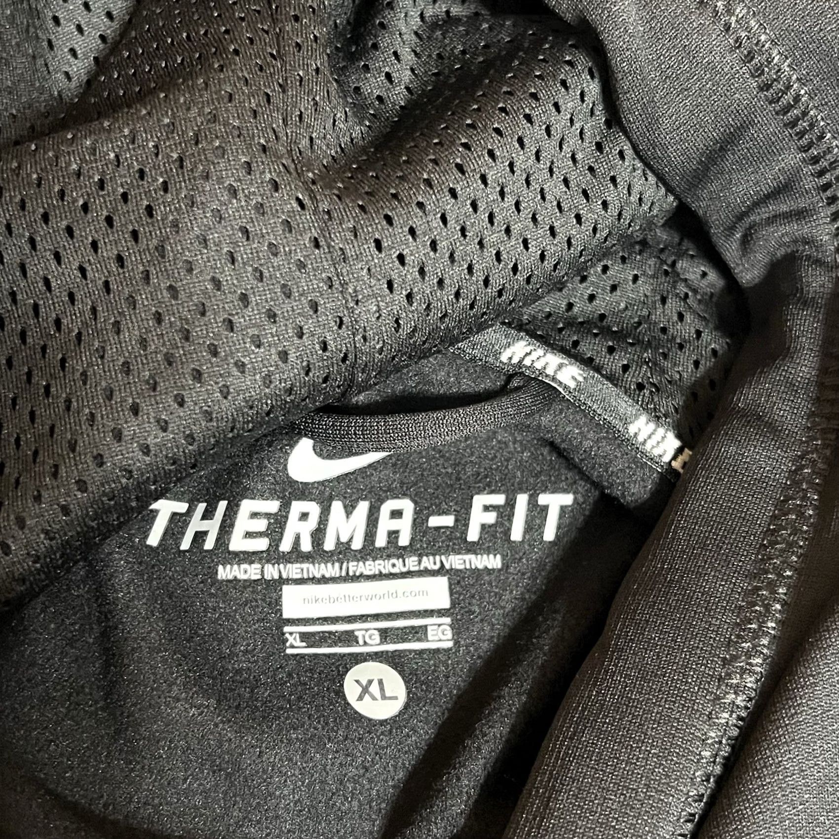 Nike Nike Therma-FIT Pullover Hoodie Mens XL Black NWT Swish Shirts Pullover Hoodie Nike Therma-FIT Black XL Mens All Seasons Moisture Wicking Zipper Logo Size US XL / EU 56 / 4 - 7 Thumbnail