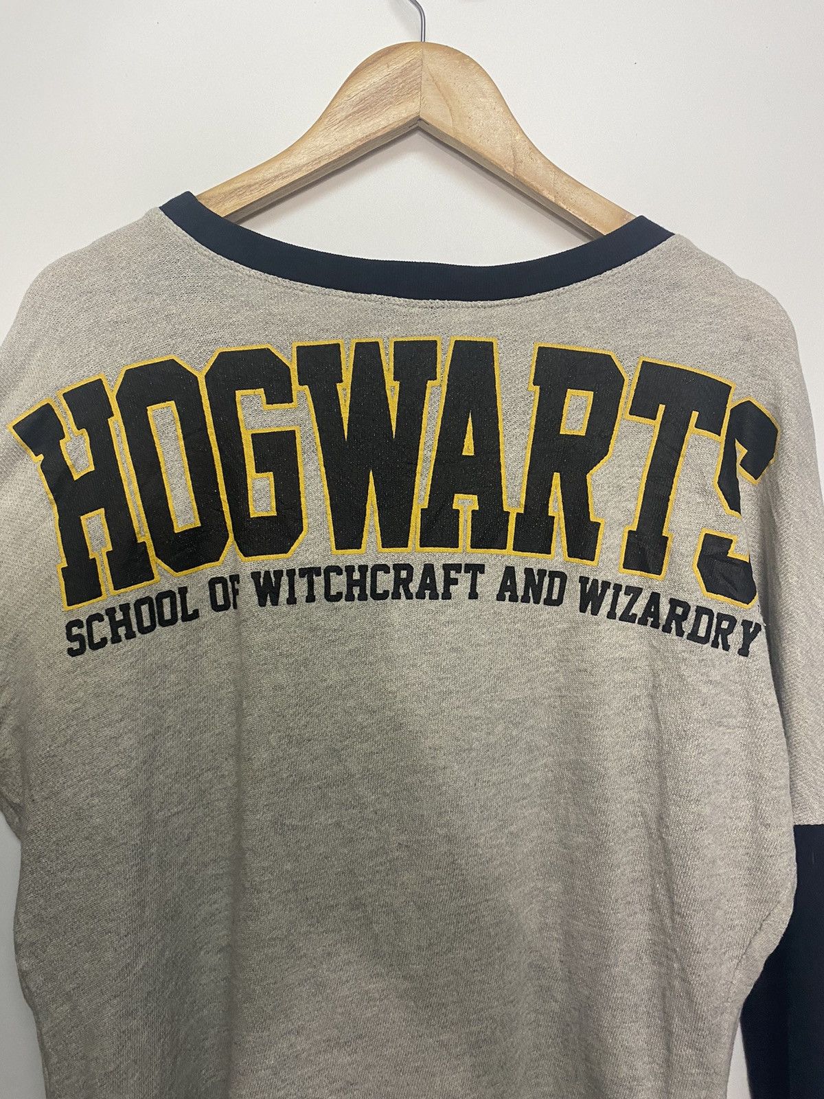 Vintage HOGWARTS School Witchcraft HARRY POTTER Pullover Sweatshirt Size US L / EU 52-54 / 3 - 10 Thumbnail