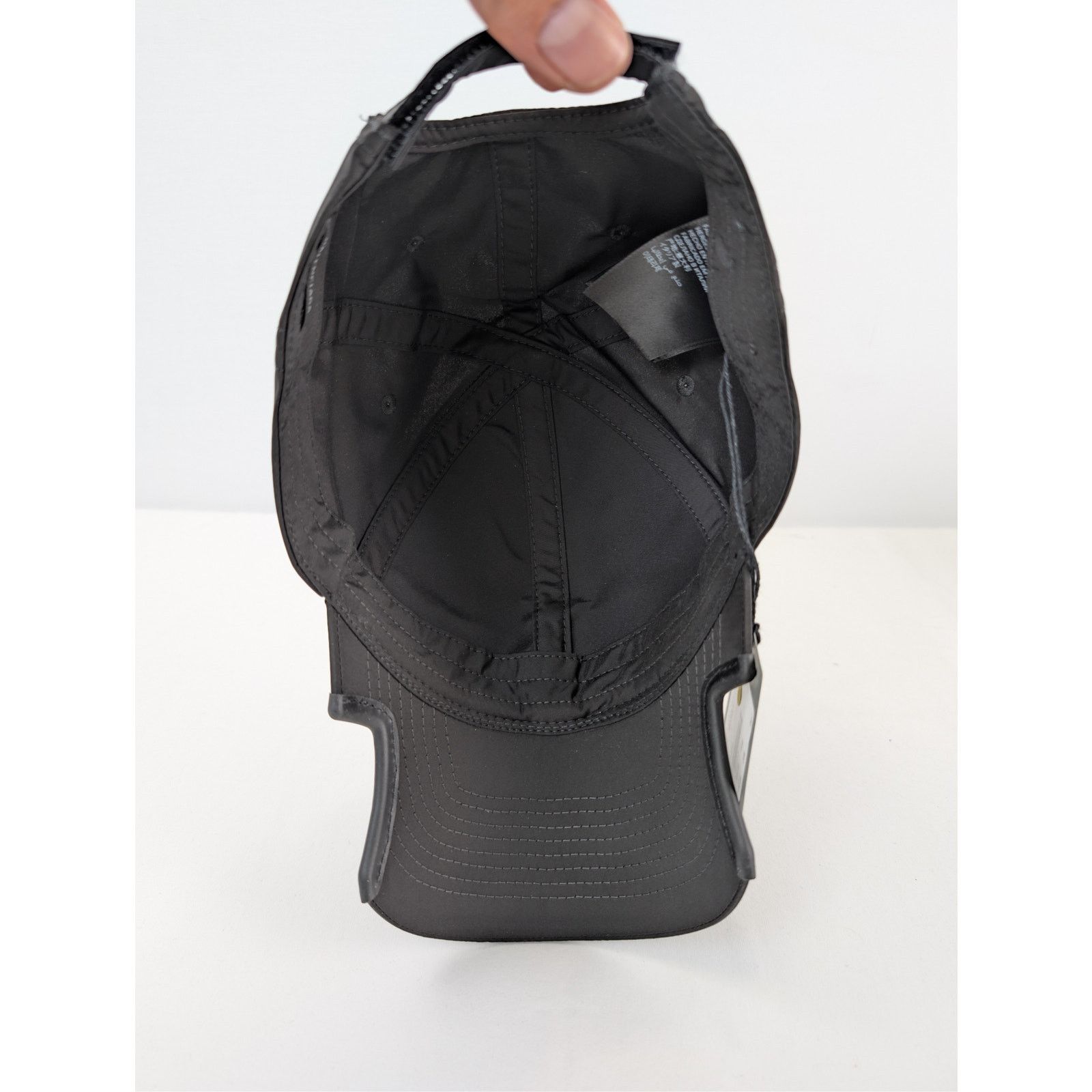 Balenciaga o1rshd1 Q:2 / Size: L / Activewear Logo Baseball Cap / Hat Size ONE SIZE - 9 Thumbnail