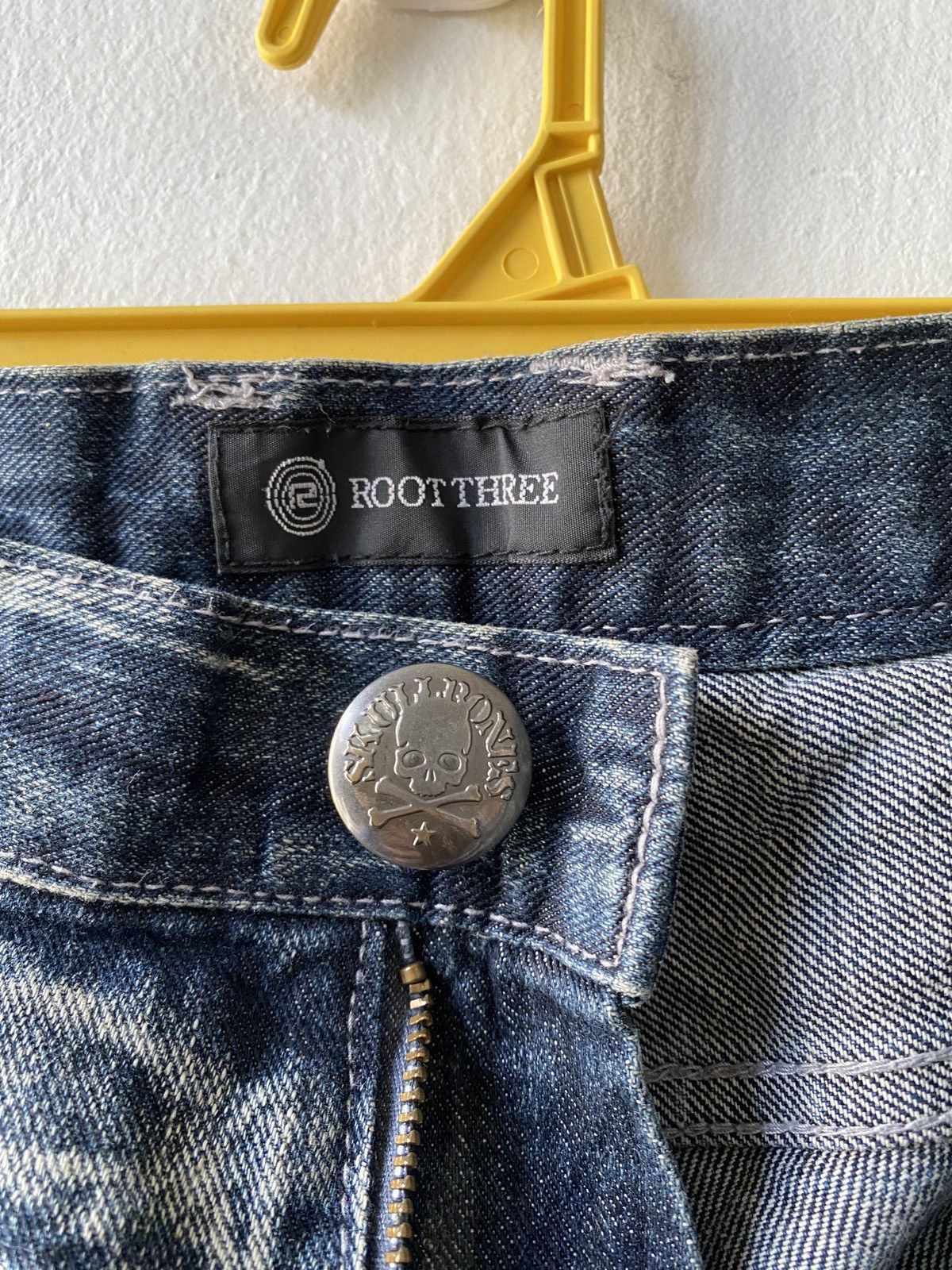 Japanese Brand Japanese Brand Root Three Skulls Design Distressed Denim Size US 32 / EU 48 - 14 Thumbnail