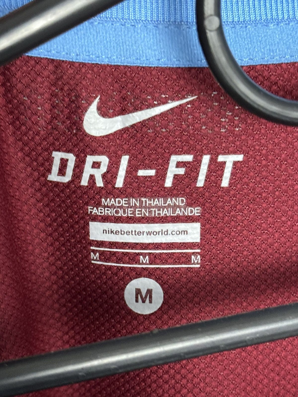 Nike Aston Villa 11/12 Home Football Jersey Size US M / EU 48-50 / 2 - 20 Thumbnail