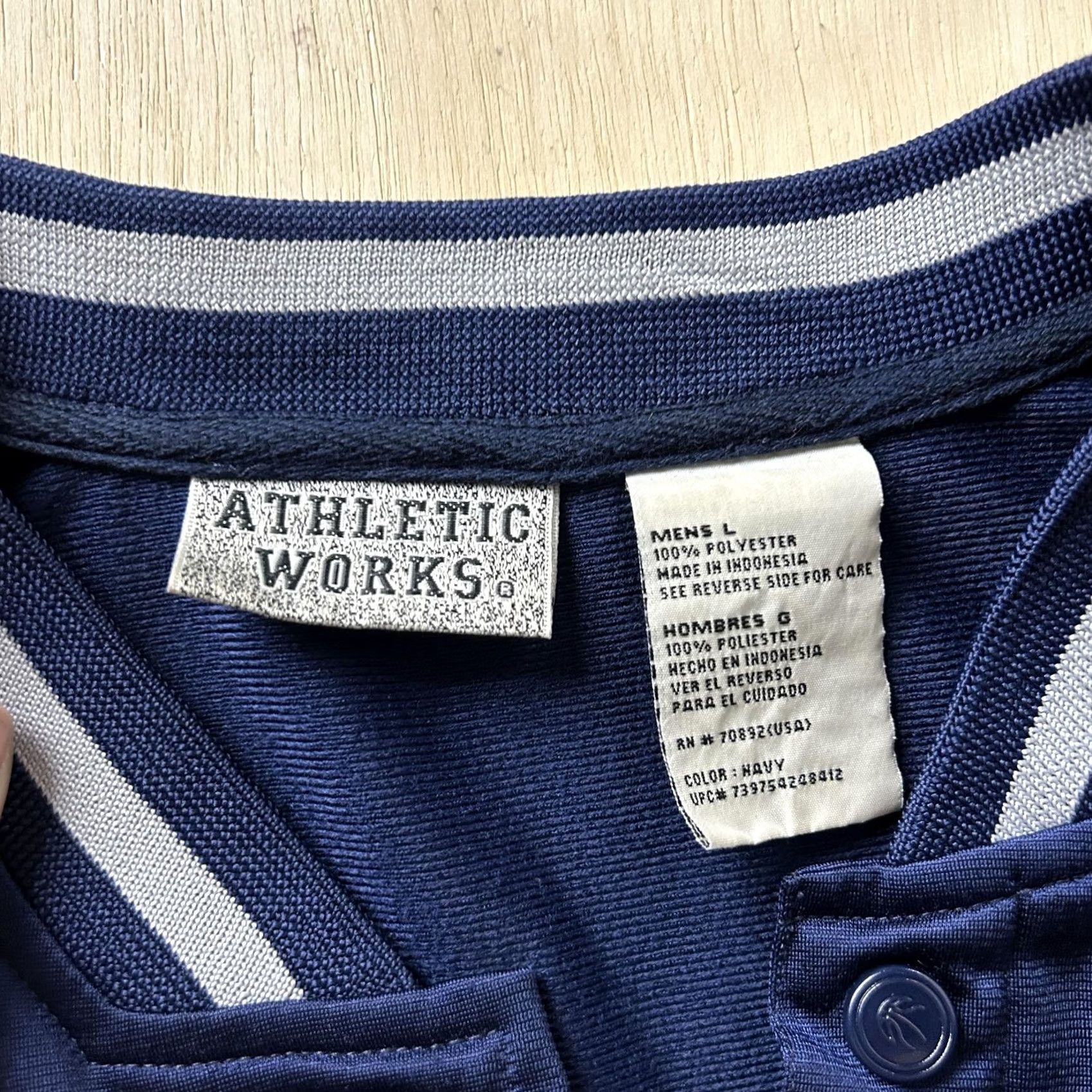 Athletic Works Athletic Works Jersey Shirt Mens L Navy Button Up #5 - Colorblock Lightweight Baseball Shirt Size US L / EU 52-54 / 3 - 3 Thumbnail