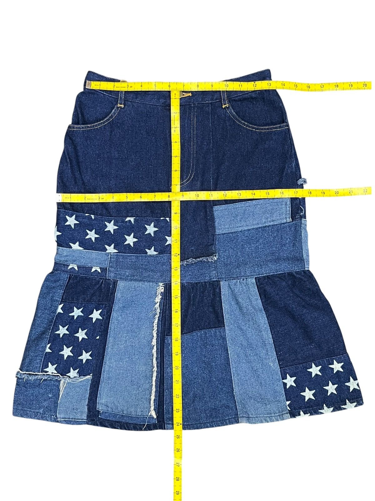 Hypebeast Japan Patchwork Star Denim Skirt W26 L24.5 Rare Size 26" / US 2 / IT 38 - 8 Thumbnail