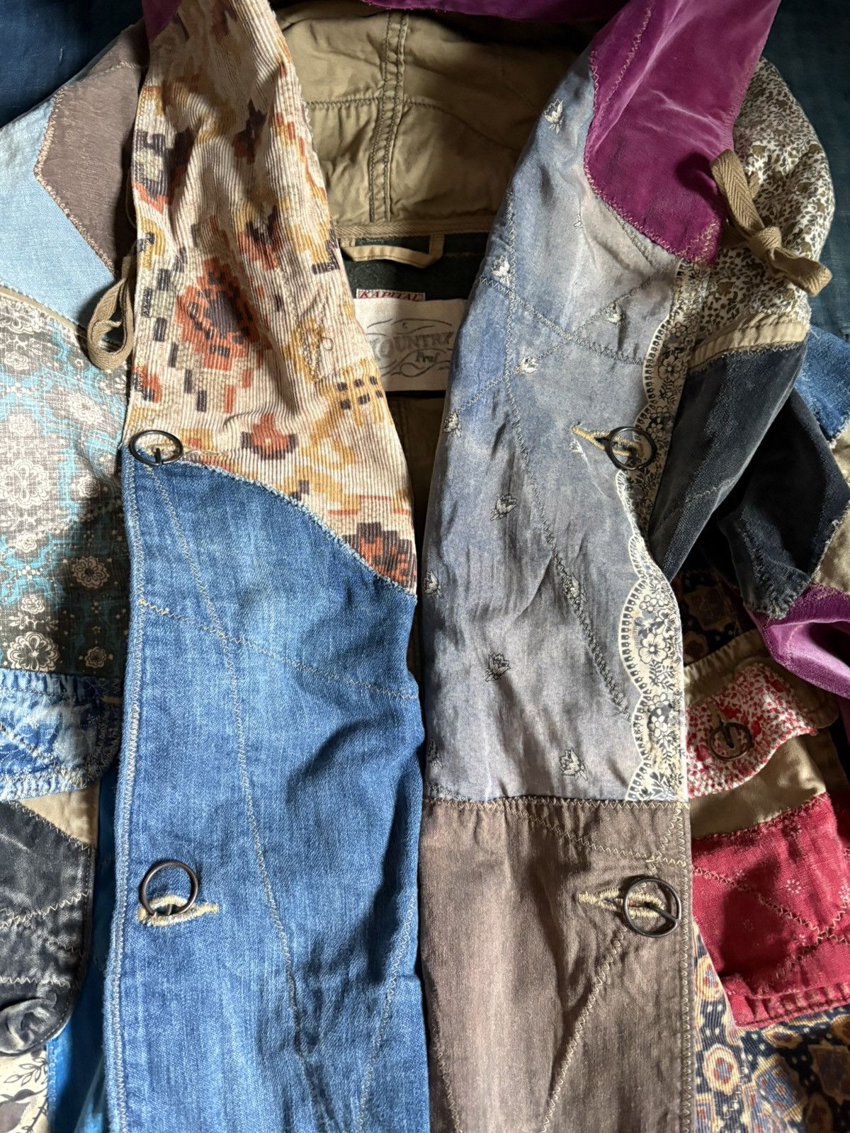 Kapital Kountry Kapital Crazy Hobo Patchwork Ring Coat Maria embroidery Size US L / EU 52-54 / 3 - 23 Thumbnail