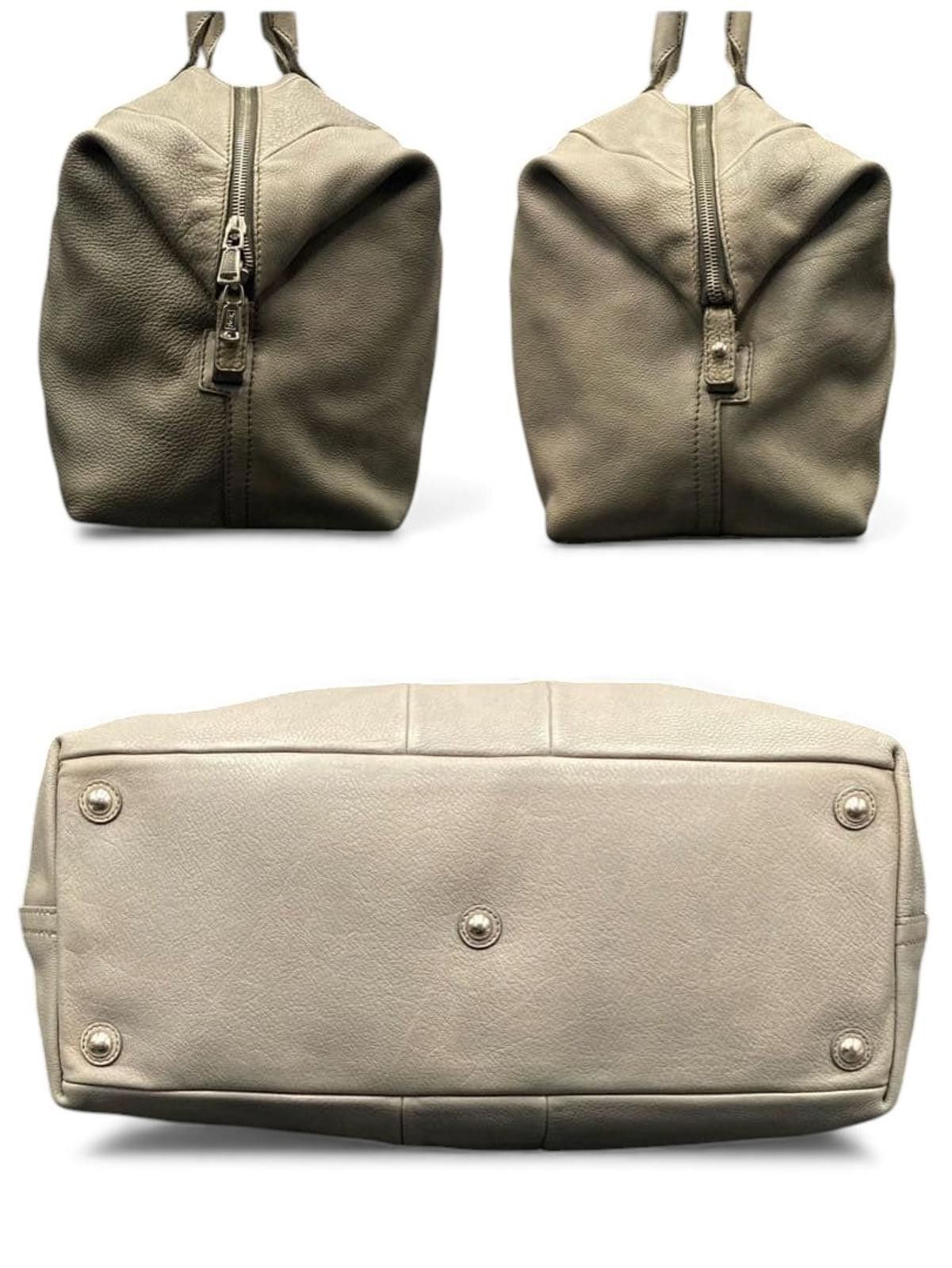 Saint Laurent - Beige Leather Handbag