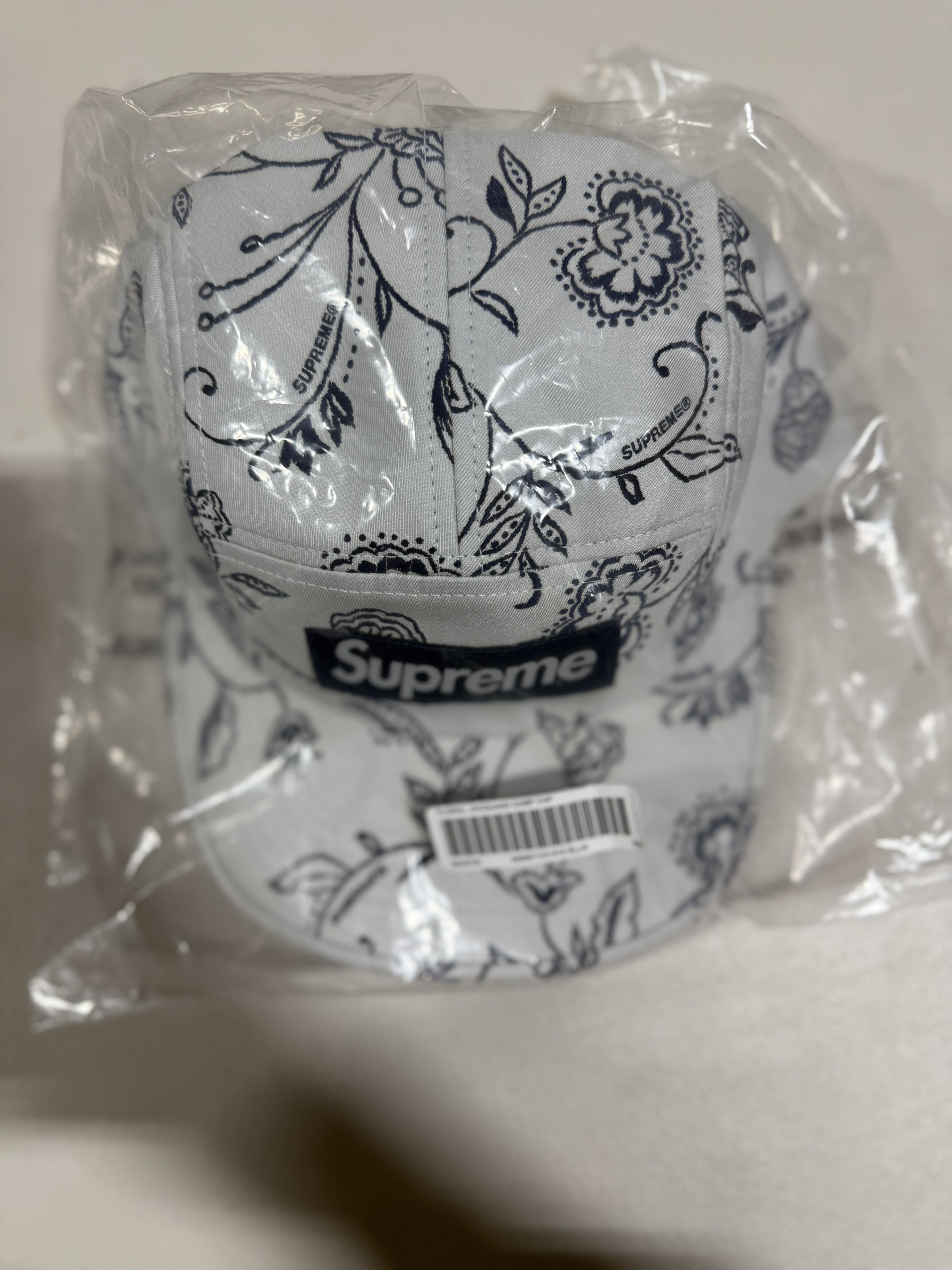 Supreme Supreme Floral Jacquard Camp Cap White Sz Adjustable Size ONE SIZE - 3 Thumbnail
