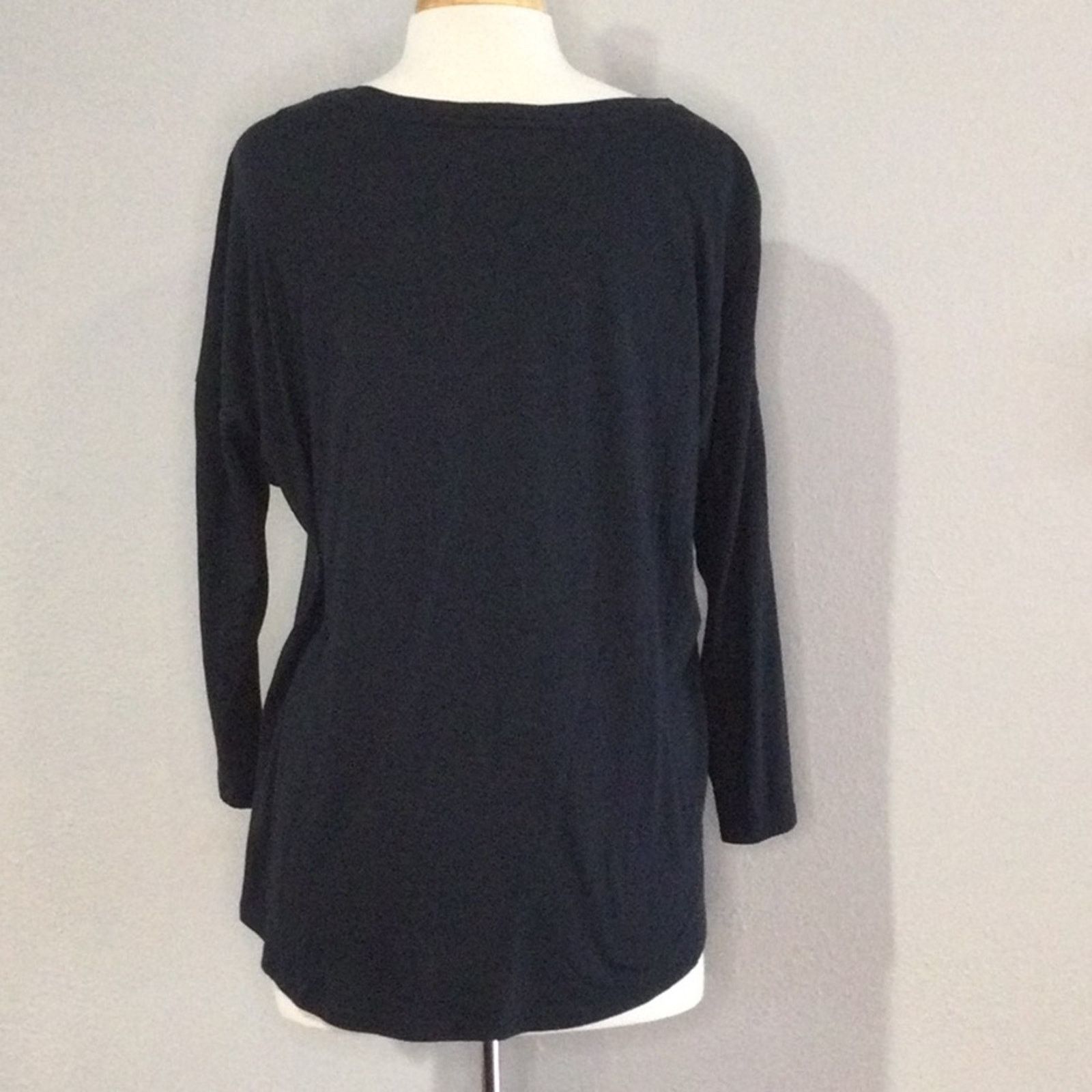 Banana Republic Banana Republic Navy 3/4 Dolman Sleeve T-Shirt L Size L / US 10 / IT 46 - 7 Thumbnail