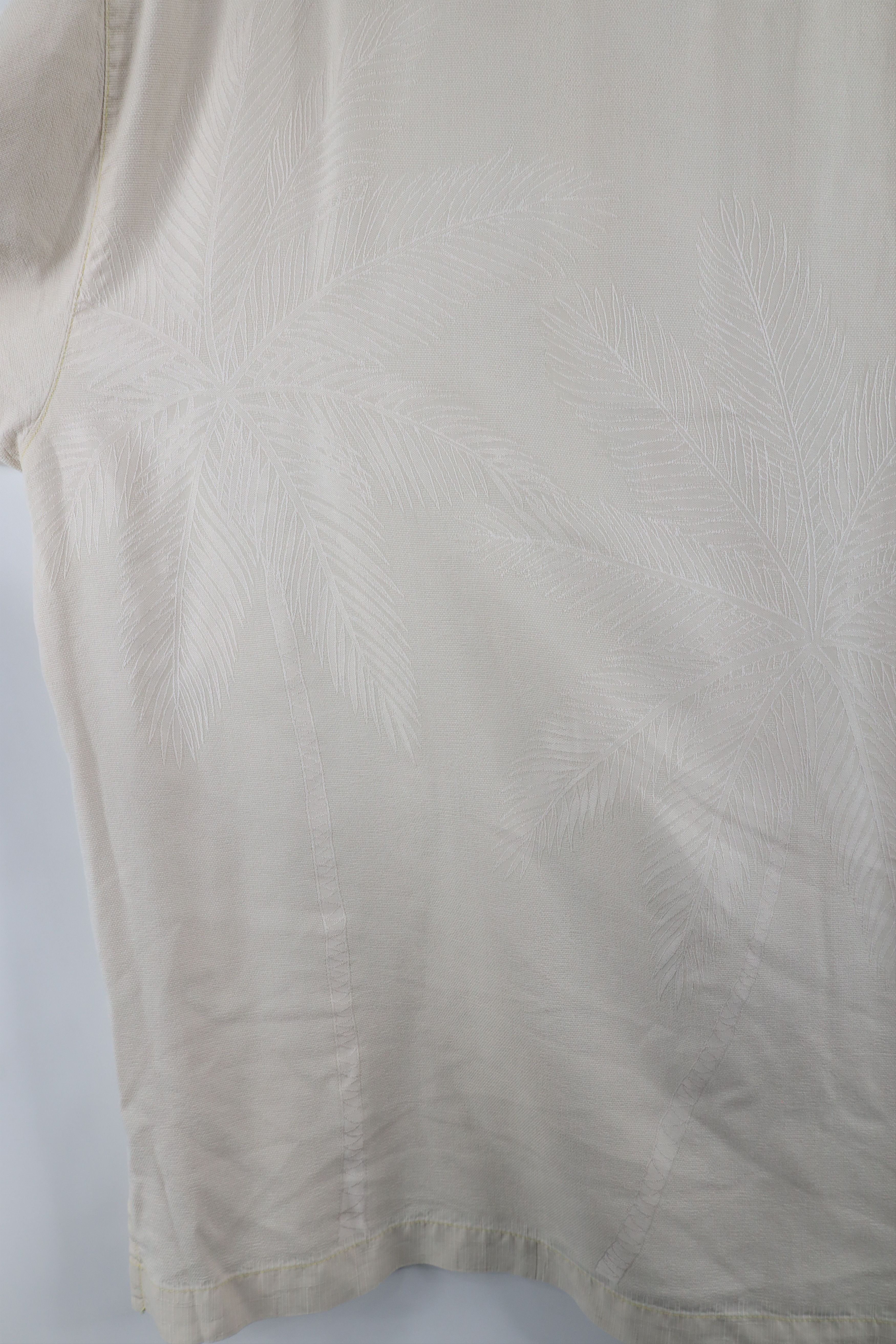 Tommy Bahama × Vintage Vintage 90s Tommy Bahama Looped Collar Button Shirt Beige Size US XL / EU 56 / 4 - 9 Thumbnail