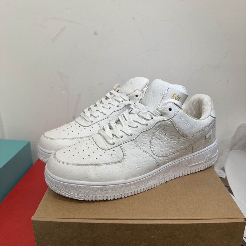 Louis Vuitton Louis Vuitton x Nike Air Force 1 Low White Sneakers -2505 Size US 11 / EU 44 - 1 Thumbnail