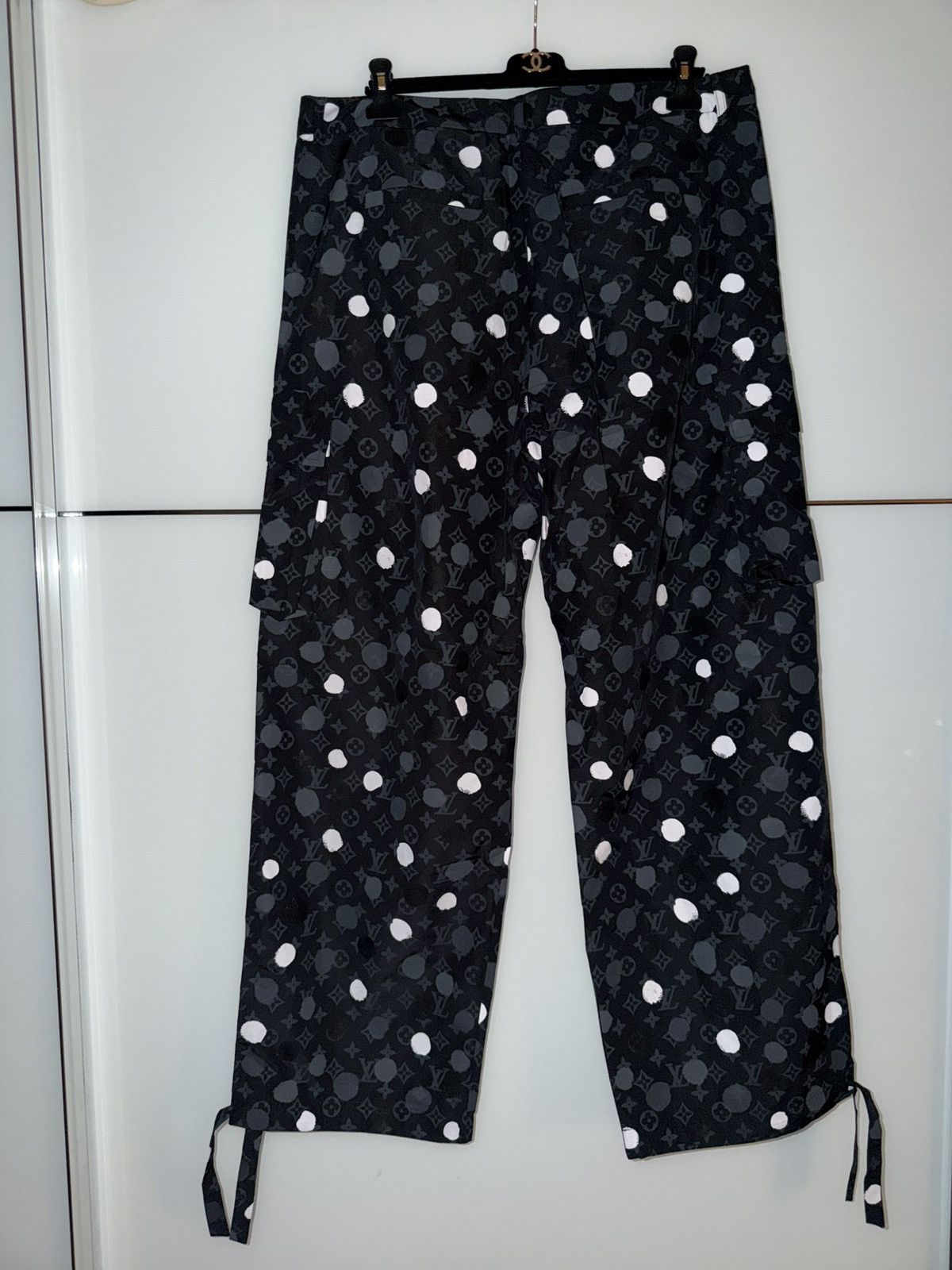 Louis Vuitton × Yayoi Kusama Louis Vuitton x Yoyoi Kusama Cargo Pants Size US 40 / EU 56 - 8 Thumbnail
