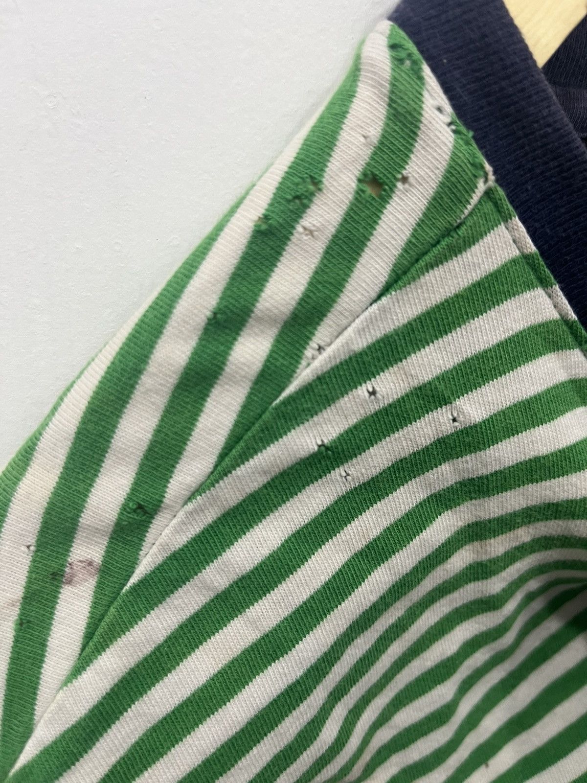 Guess Y2K Style Guess Jeans Logo Stripped Short Sleeve Tees Size US XL / EU 56 / 4 - 7 Thumbnail