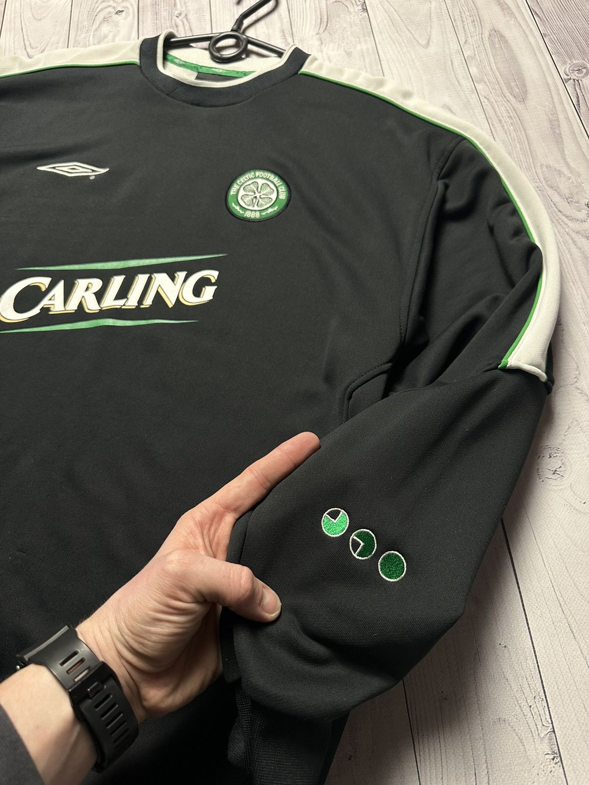 Umbro × Vintage Vintage Umbro Celtic soccer sweatshirt logo size L Size US L / EU 52-54 / 3 - 4 Thumbnail