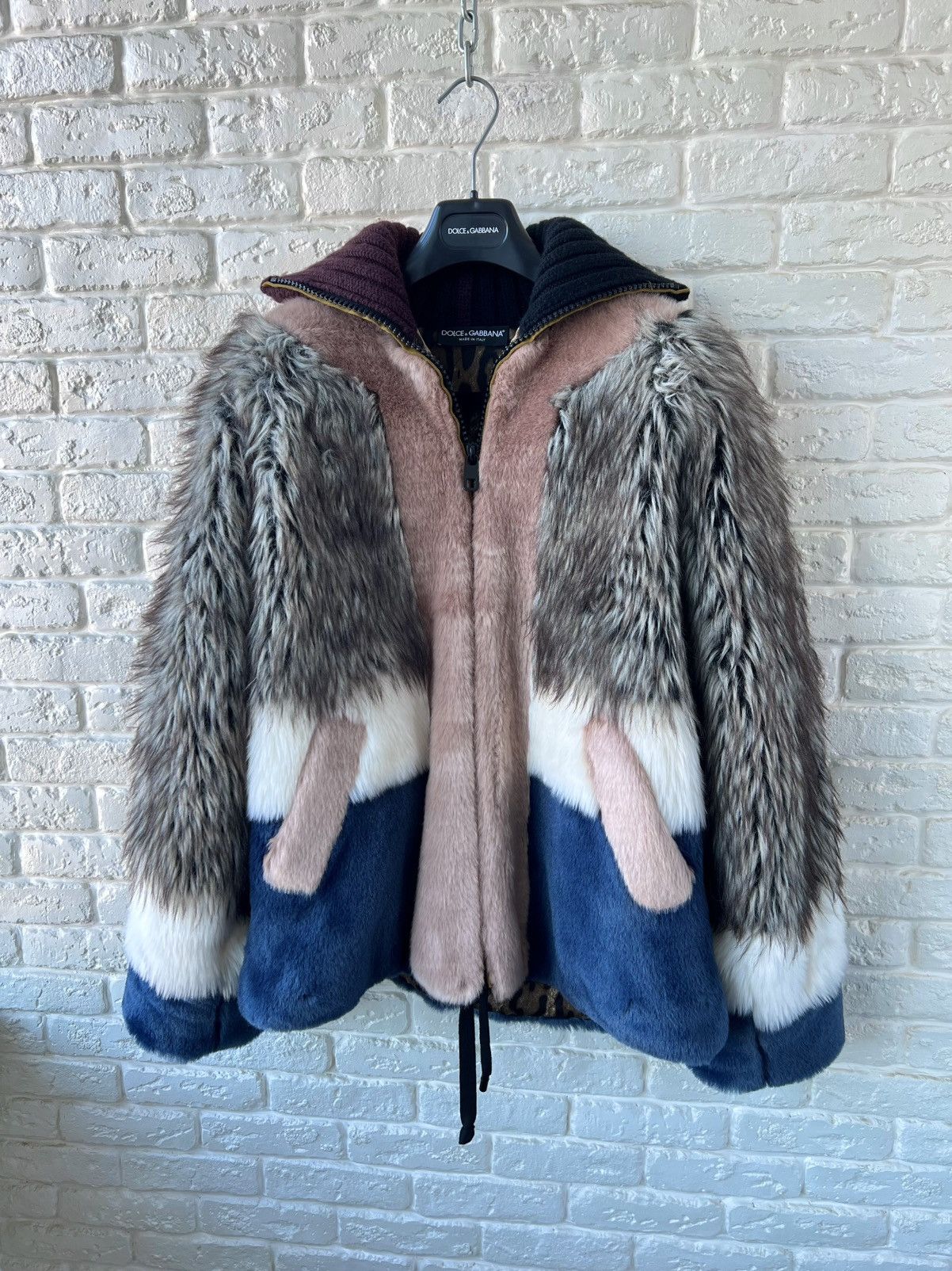 Dolce & Gabbana Dolce&Gabbana Faux Fur Iconic Coat Jacket Size L / US 10 / IT 46 - 1 Thumbnail