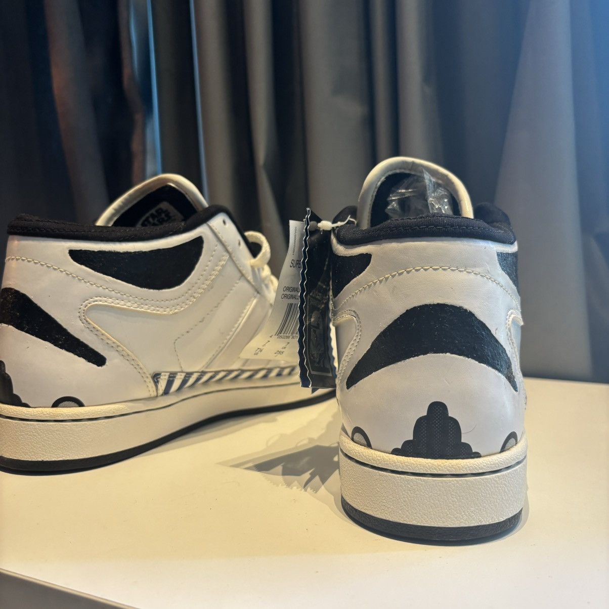 Adidas × Star Wars Adidas Superskate MD x Stormtrooper Star Wars Size US 7.5 / EU 40-41 - 14 Thumbnail