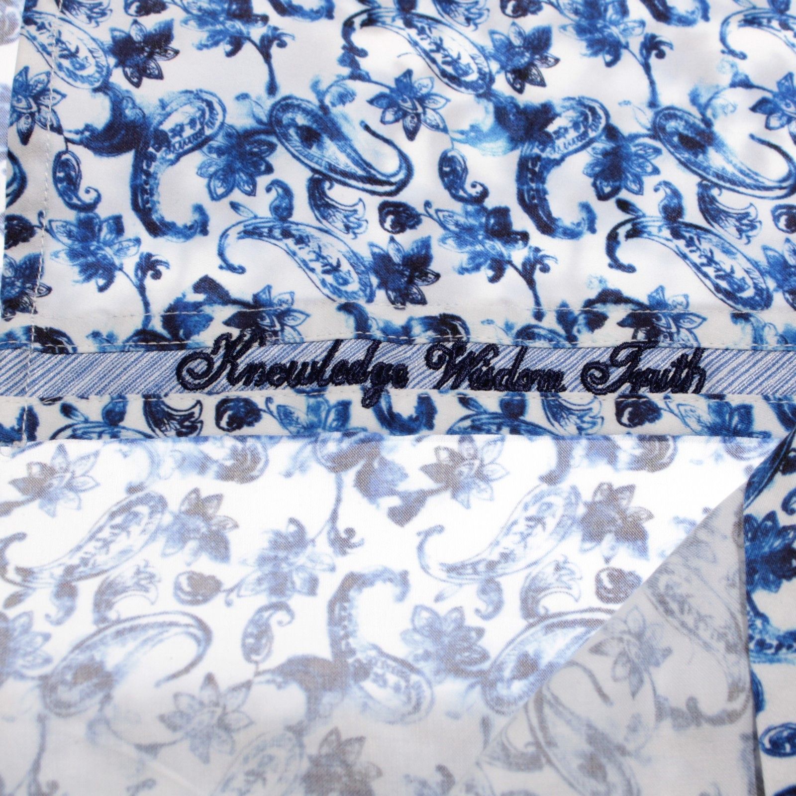 Robert Graham Robert Graham New with tags Shirt Size XL US In Blue Size US XL / EU 56 / 4 - 6 Thumbnail