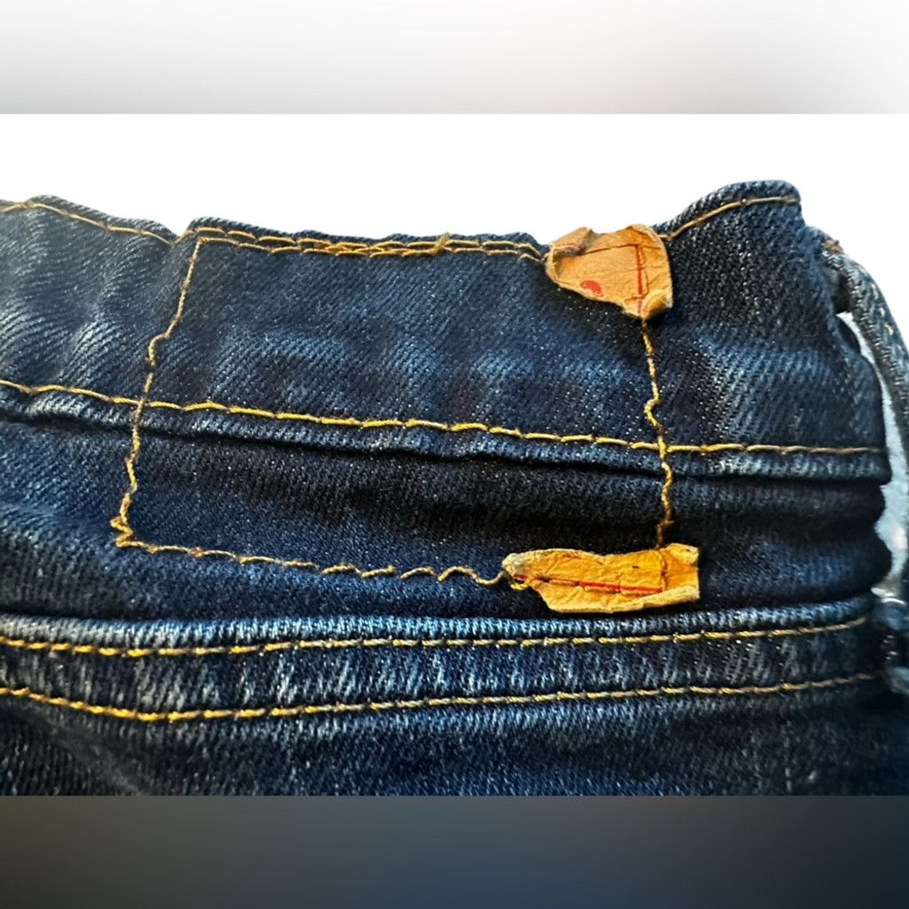 Levi's Levi’s 505 Regular Fit Jean Blue Men’s Size 30. Size US 30 / EU 46 - 7 Thumbnail