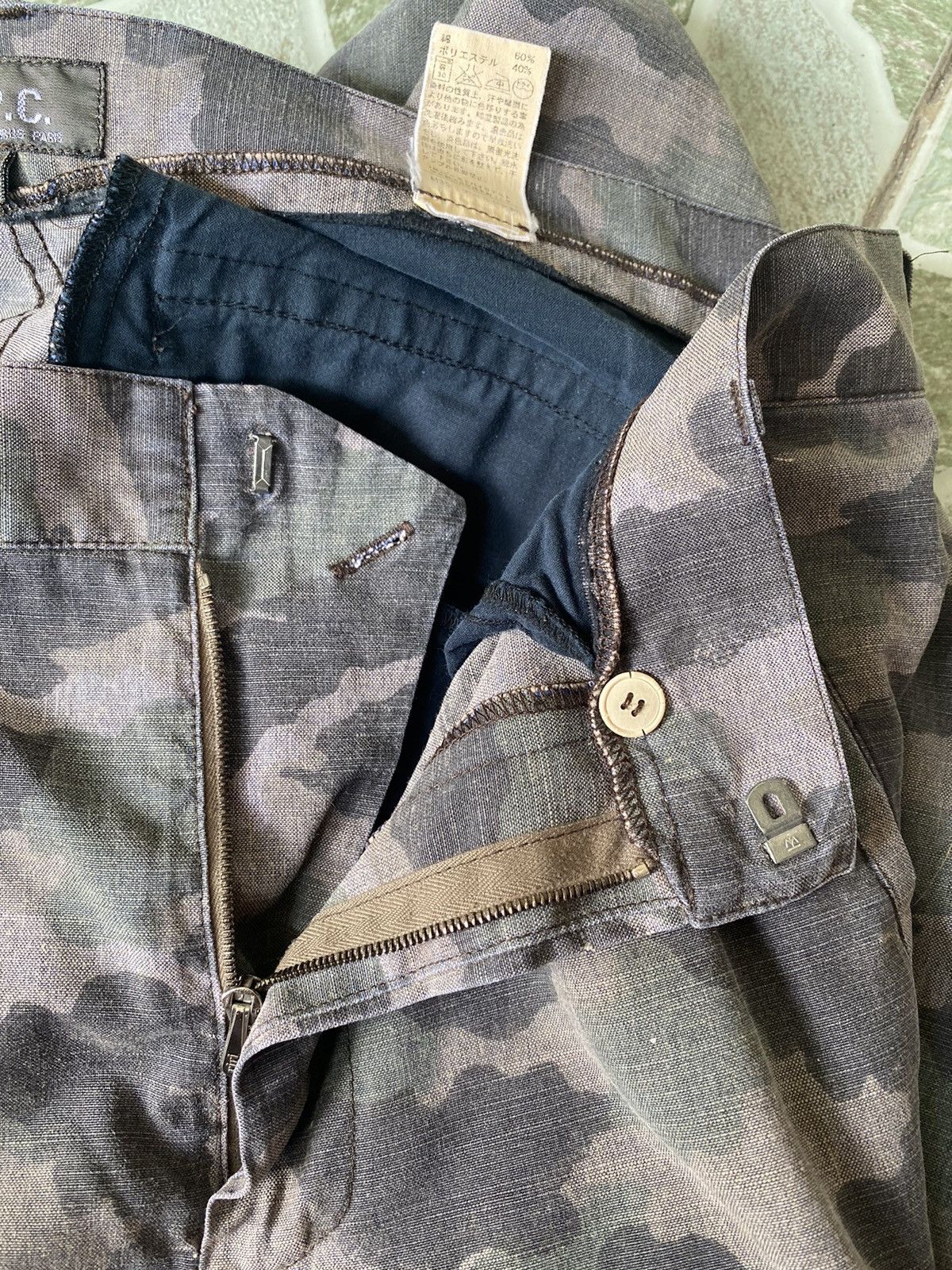 A.P.C. Vintage A.P.C Camo Casual Pant Size US 33 - 14 Thumbnail