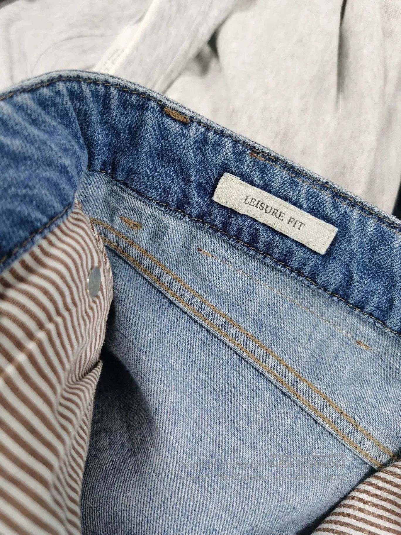 Brunello Cucinelli Brunello Cucinelli Bamboo Jeans 2024. Size US 36 / EU 52 - 9 Thumbnail
