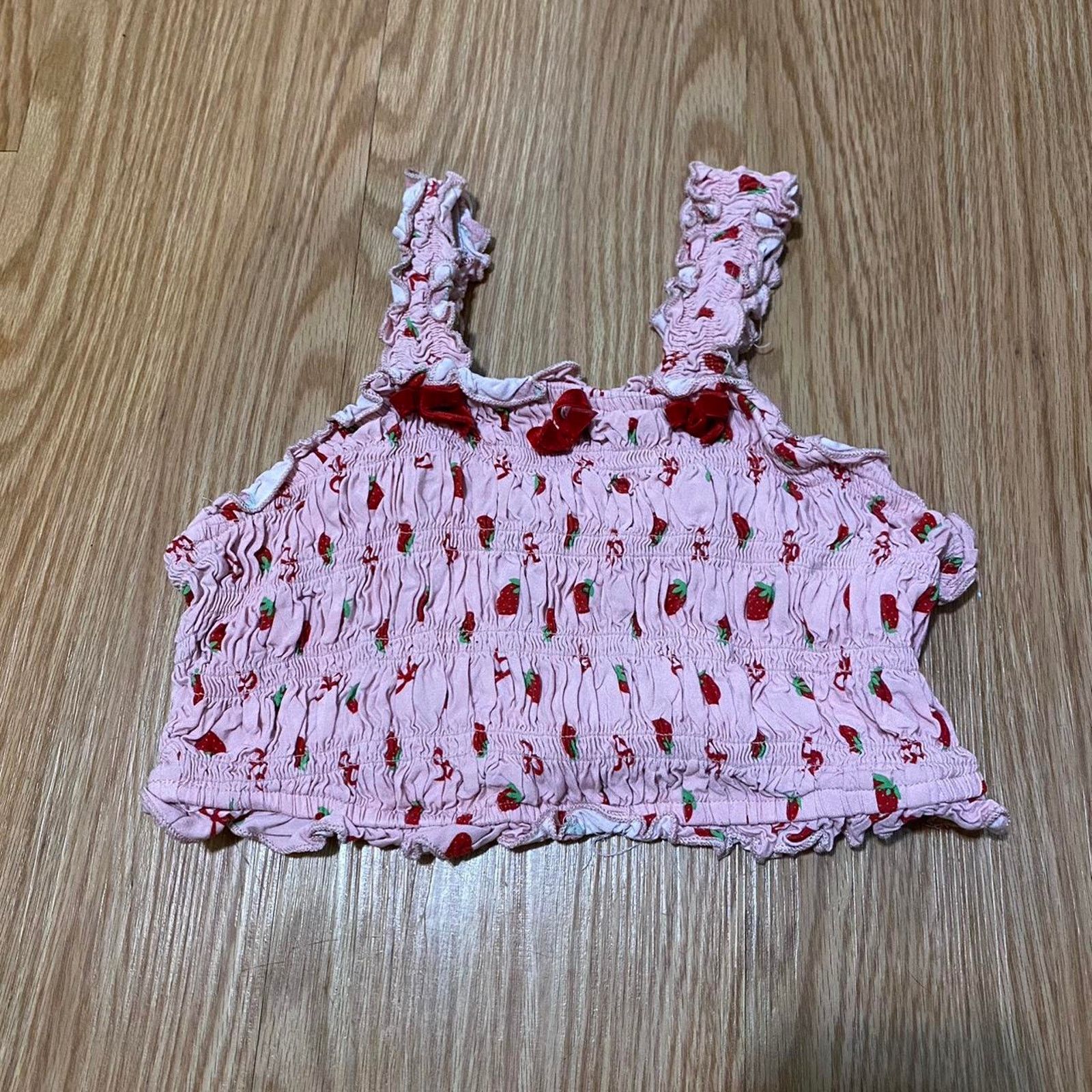 Other Secret society strawberry scrunch top Size L / US 10 / IT 46 - 1 Thumbnail
