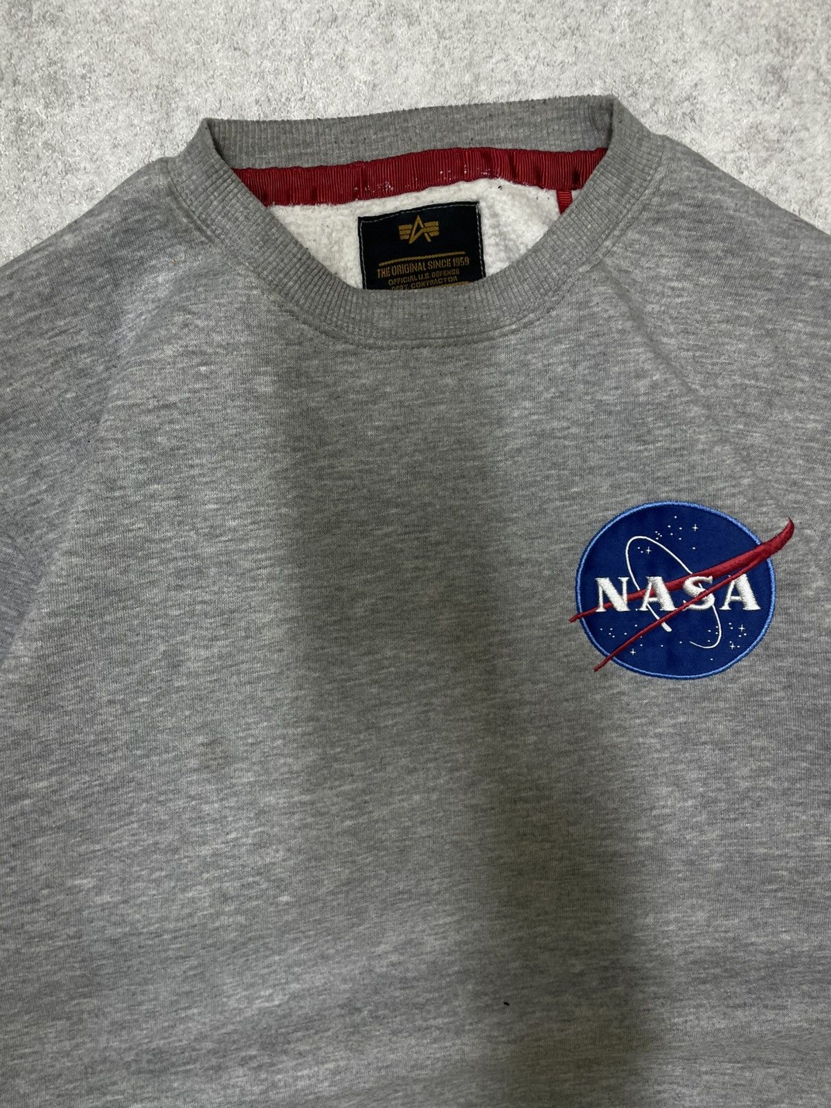 Alpha Industries × NASA Y2K Alpha Industries Grey Sweatshirt NASA Logo Size US M / EU 48-50 / 2 - 4 Thumbnail