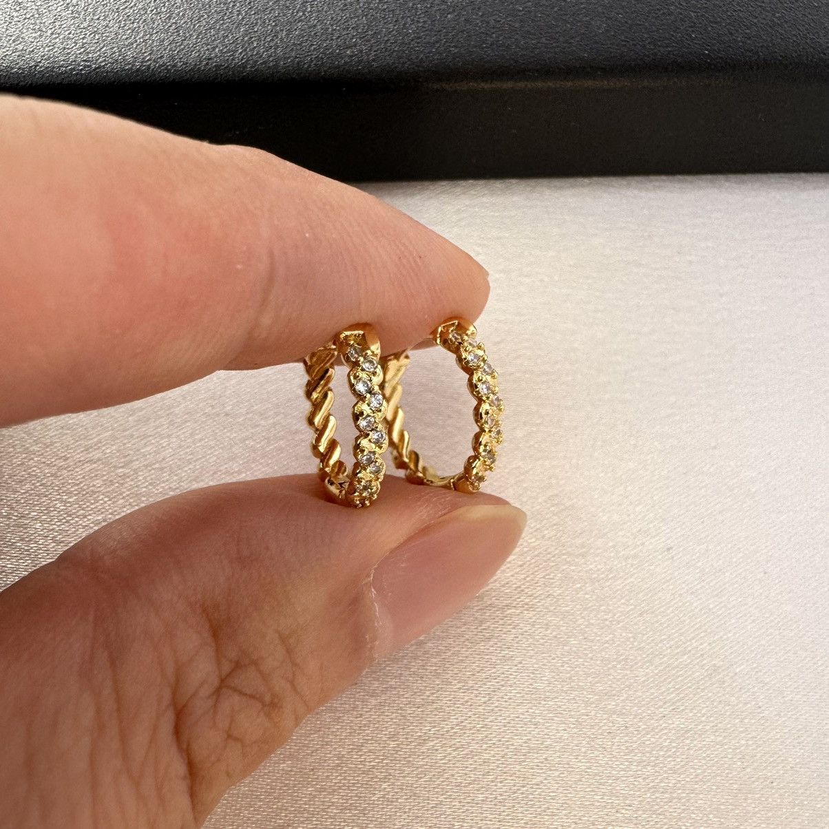 Designer × Other 14mm Small Gold Hoop Earrings for Women Size ONE SIZE - 4 Thumbnail