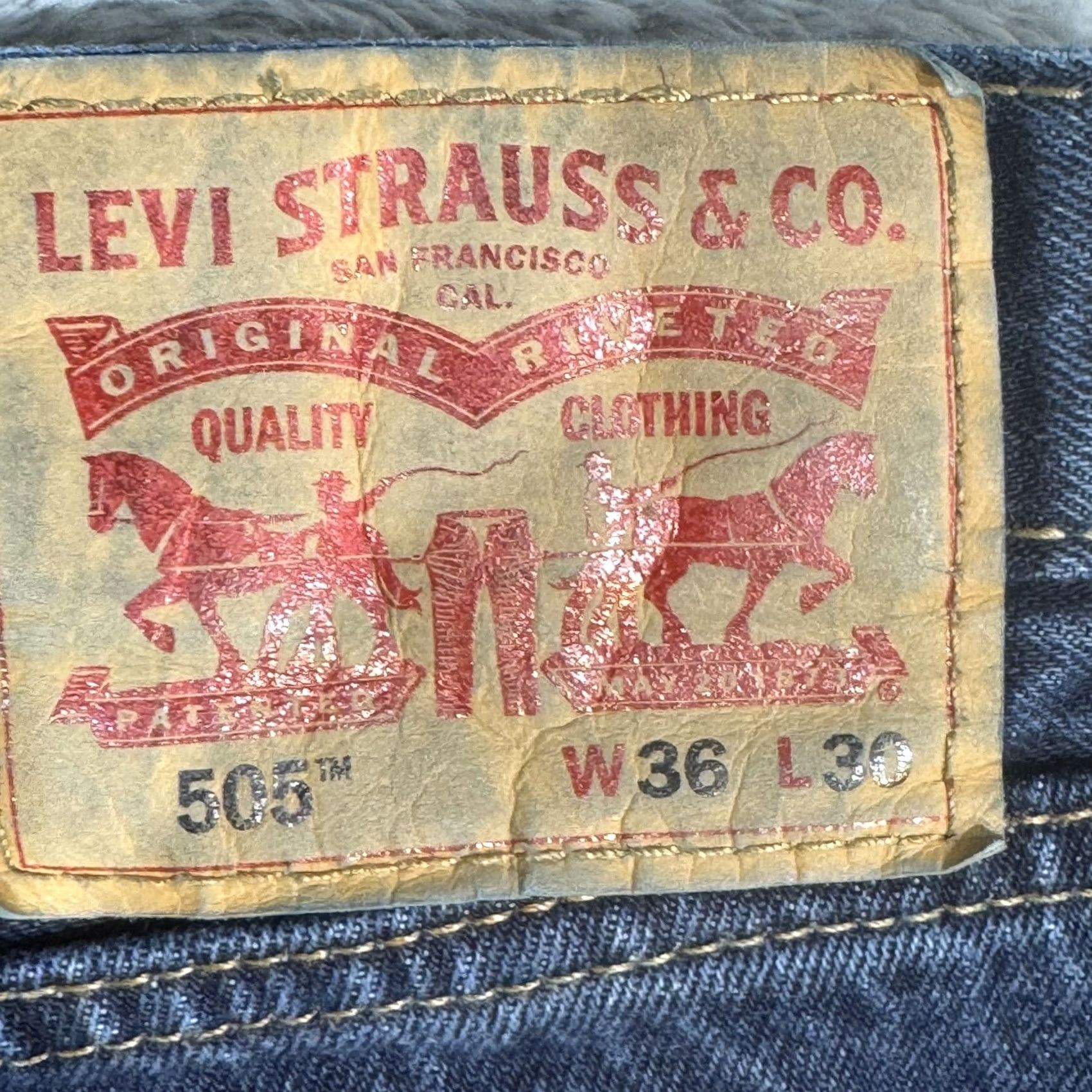 Levi's Levi’s 505 Jeans Mens 36 x 30 Denim Blue Straight Regular Fit Mid Rise Zip Fly Button Closure Size US 36 / EU 52 - 3 Thumbnail
