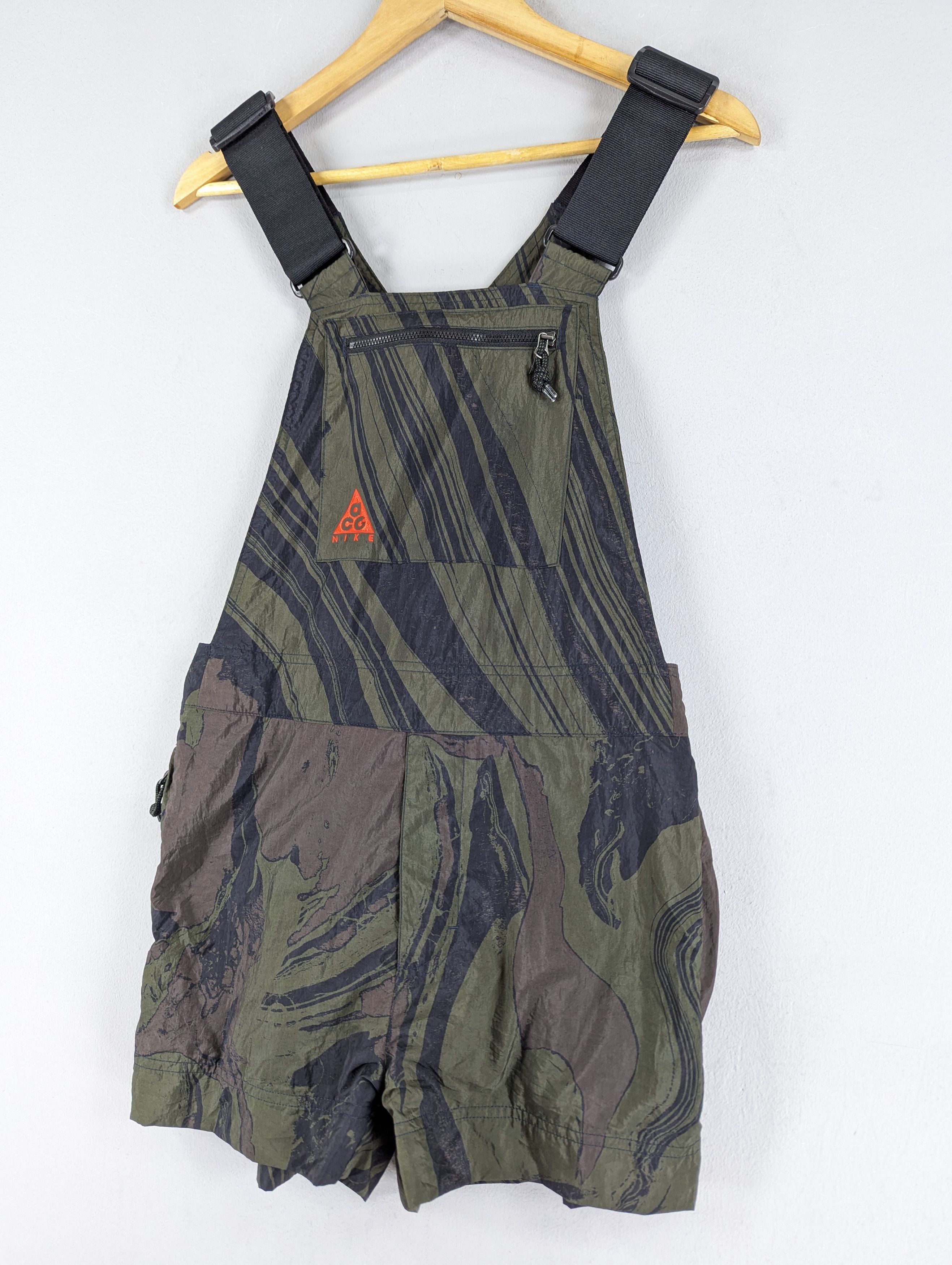 Nike ACG Women's Nike ACG Mount Fuji Overall Short Size S Size 30" / US 8 / IT 44 - 2 Thumbnail