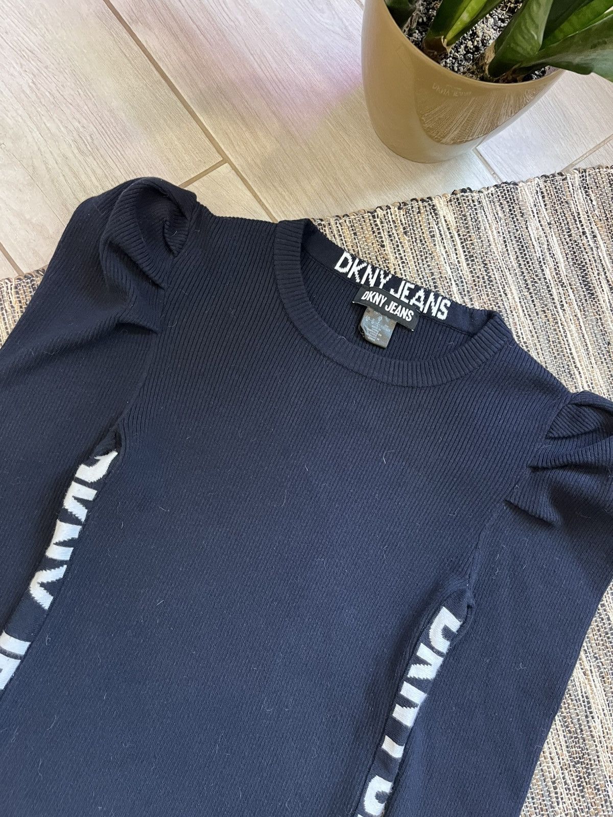 DKNY Avantgarde Dkny Jeans Puff Sleeve Sweater Navy Longsleeve Size M / US 6-8 / IT 42-44 - 4 Thumbnail