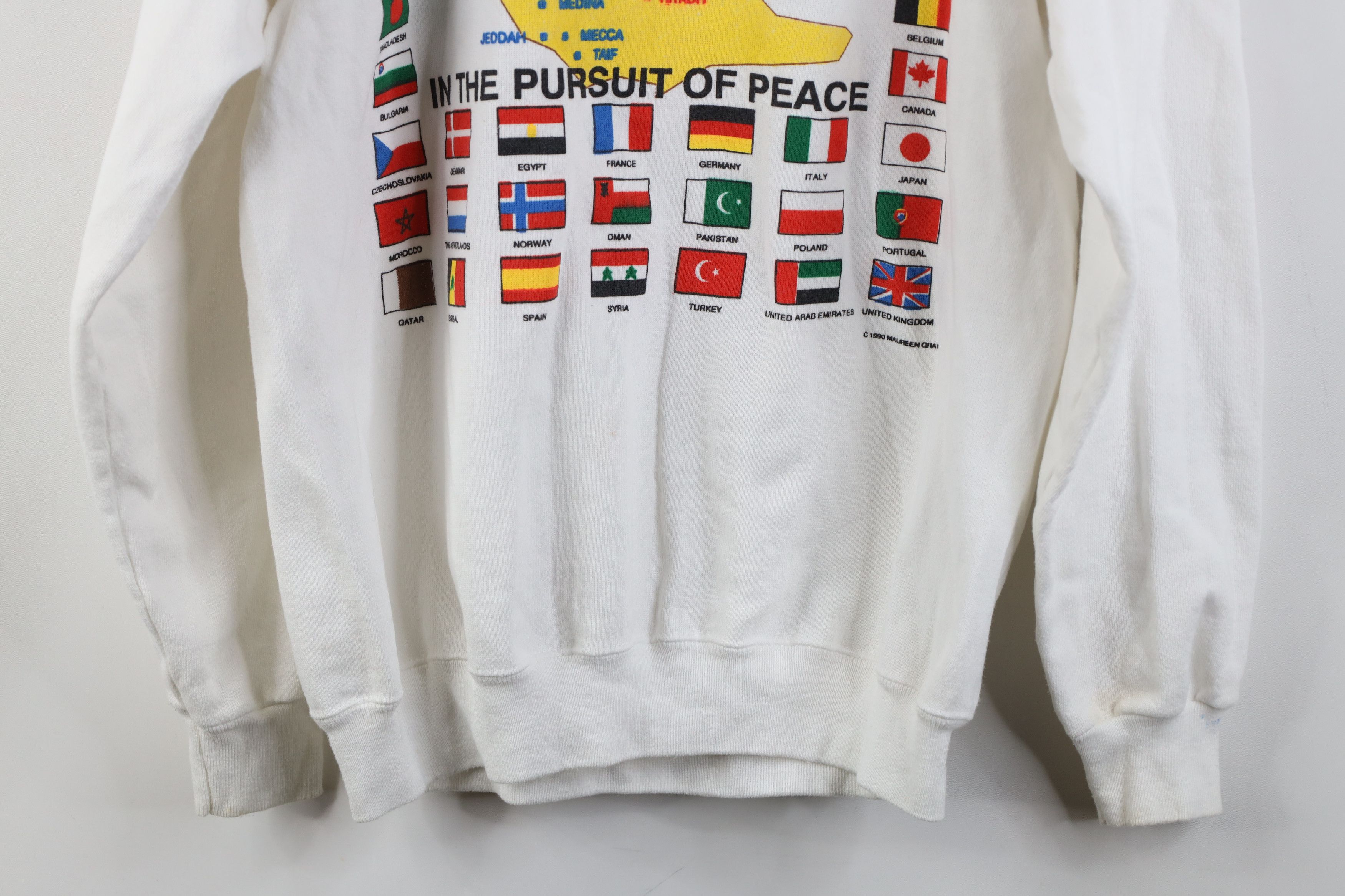 Vintage Vintage 90s Desert Shield Military Crewneck Sweatshirt USA Size US M / EU 48-50 / 2 - 15 Thumbnail