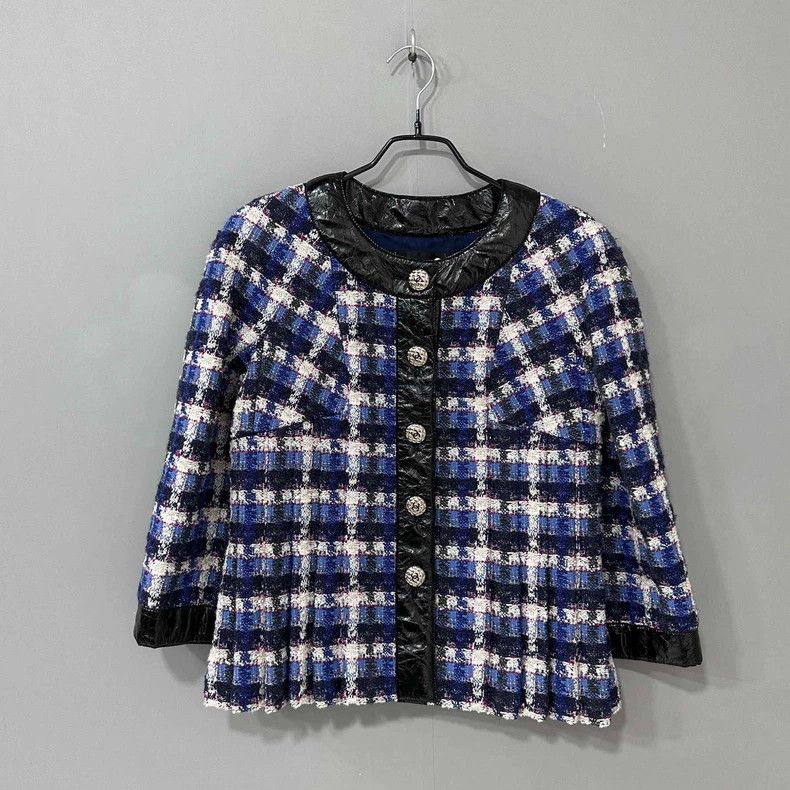 Chanel Chanel Hamburger series blue plaid soft mud leather jacket Size XS / US 0-2 / IT 36-38 - 1 Thumbnail