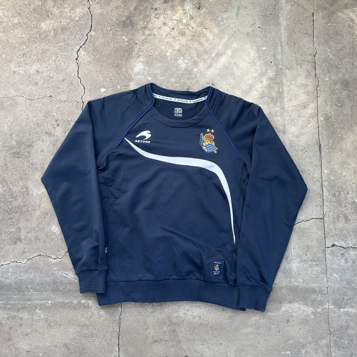 Vintage Vintage 90s Real Sociedad Astore sweatshirt Size US M / EU 48-50 / 2 - 1 Thumbnail