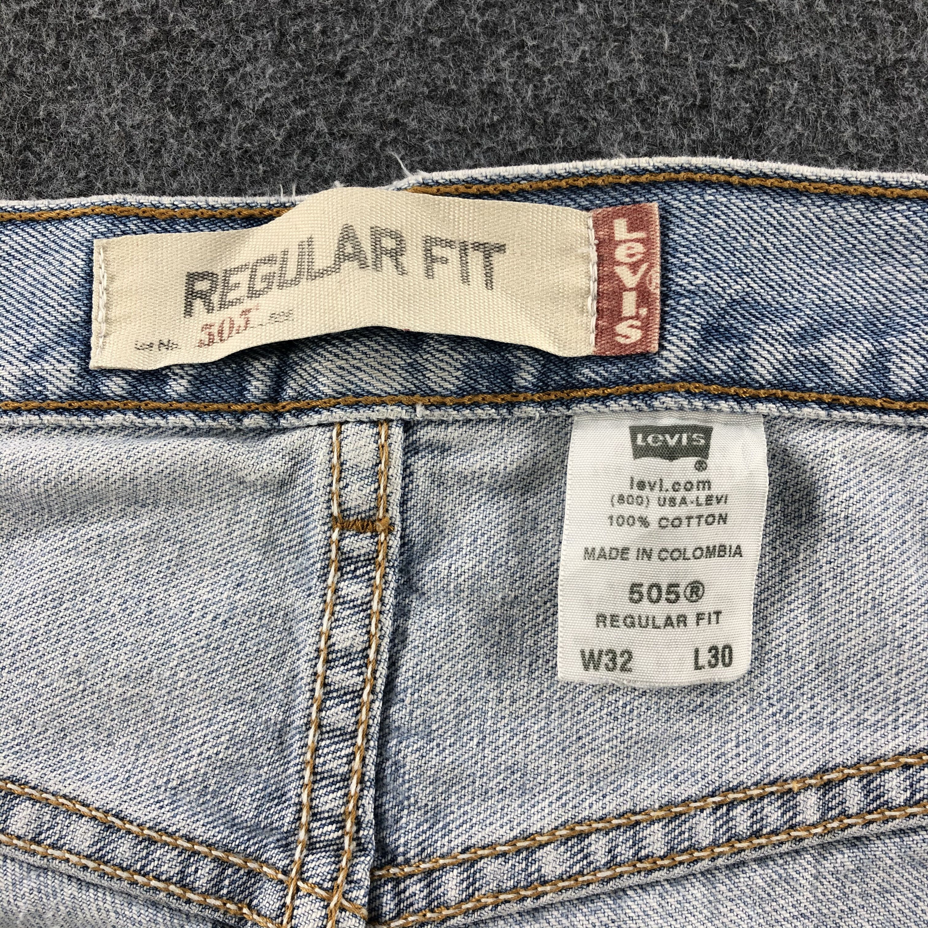 Levi's Vintage Light Wash Levis 505 Jeans-J1238 Size US 31 - 10 Thumbnail