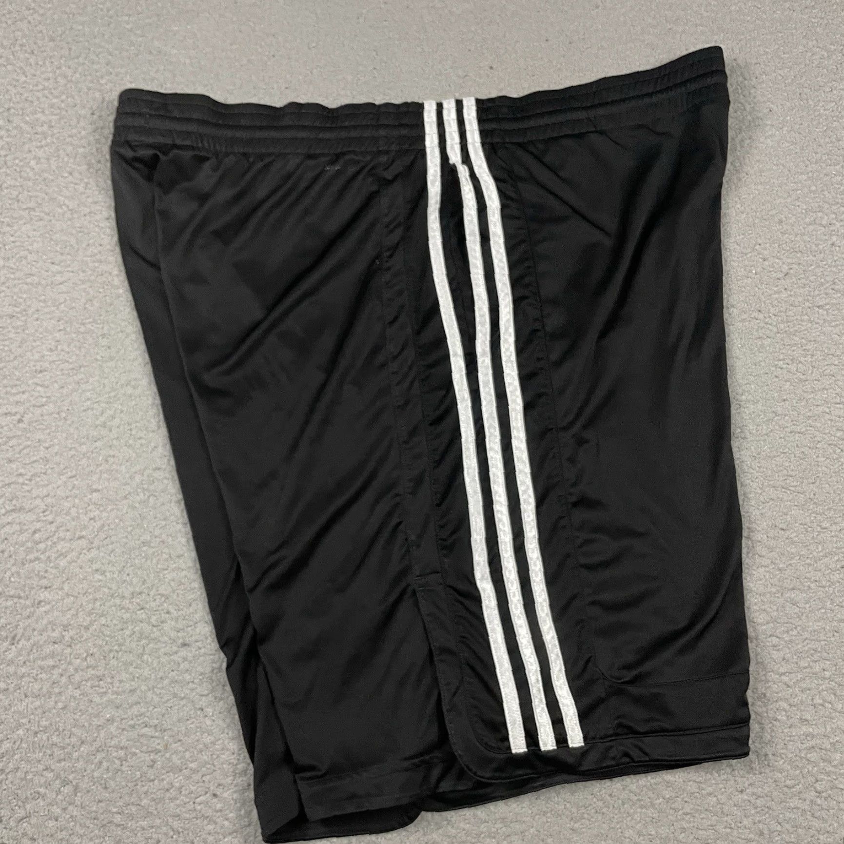 Adidas Adidas Basketball Shorts Adult L Black Dazzle Stripes Trefoil Shiny Athletic Performance Size US 33 - 3 Thumbnail