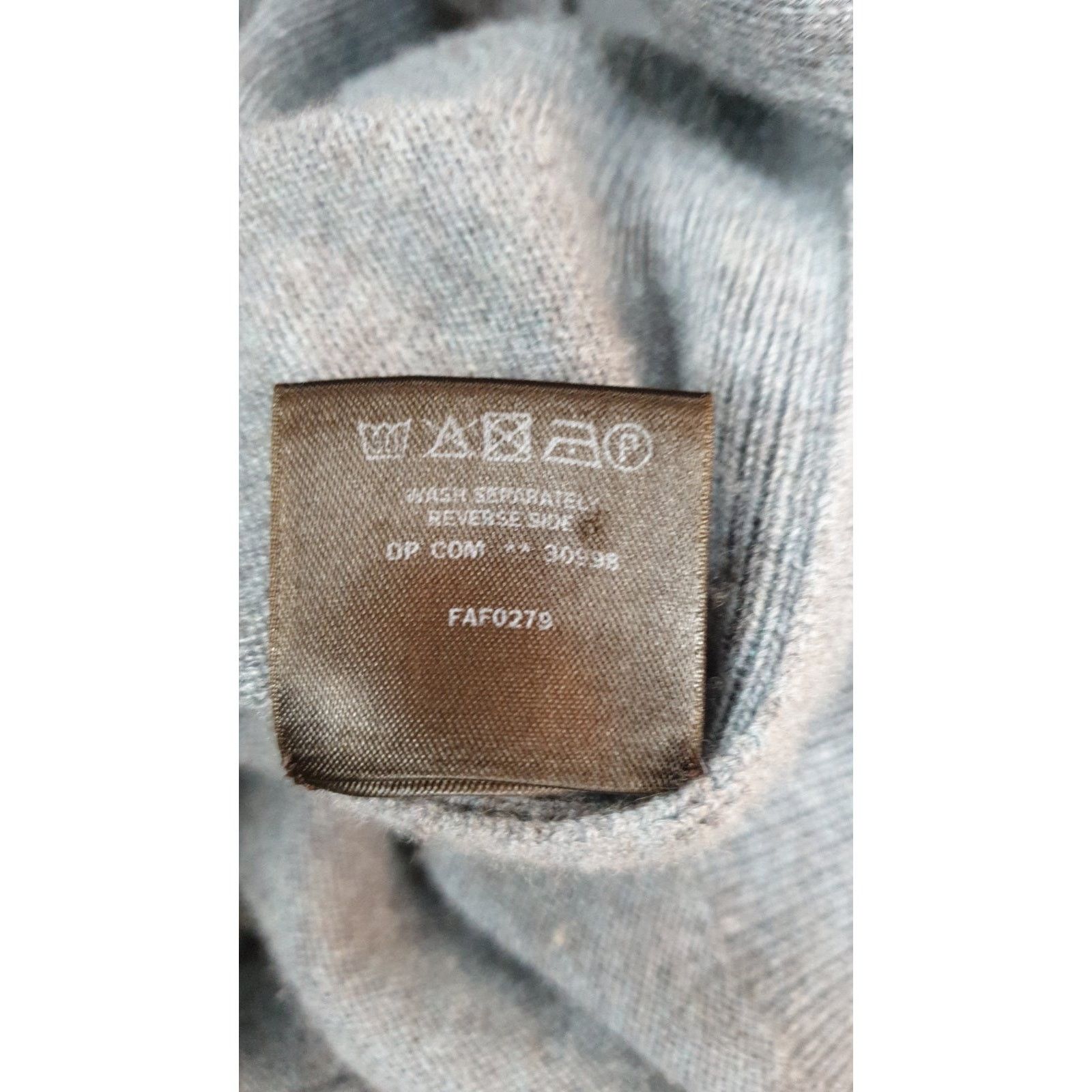 Loro Piana Loro Piana Gray Baby Cashmere Cardigan Sz.42 Size M / US 6-8 / IT 42-44 - 8 Thumbnail