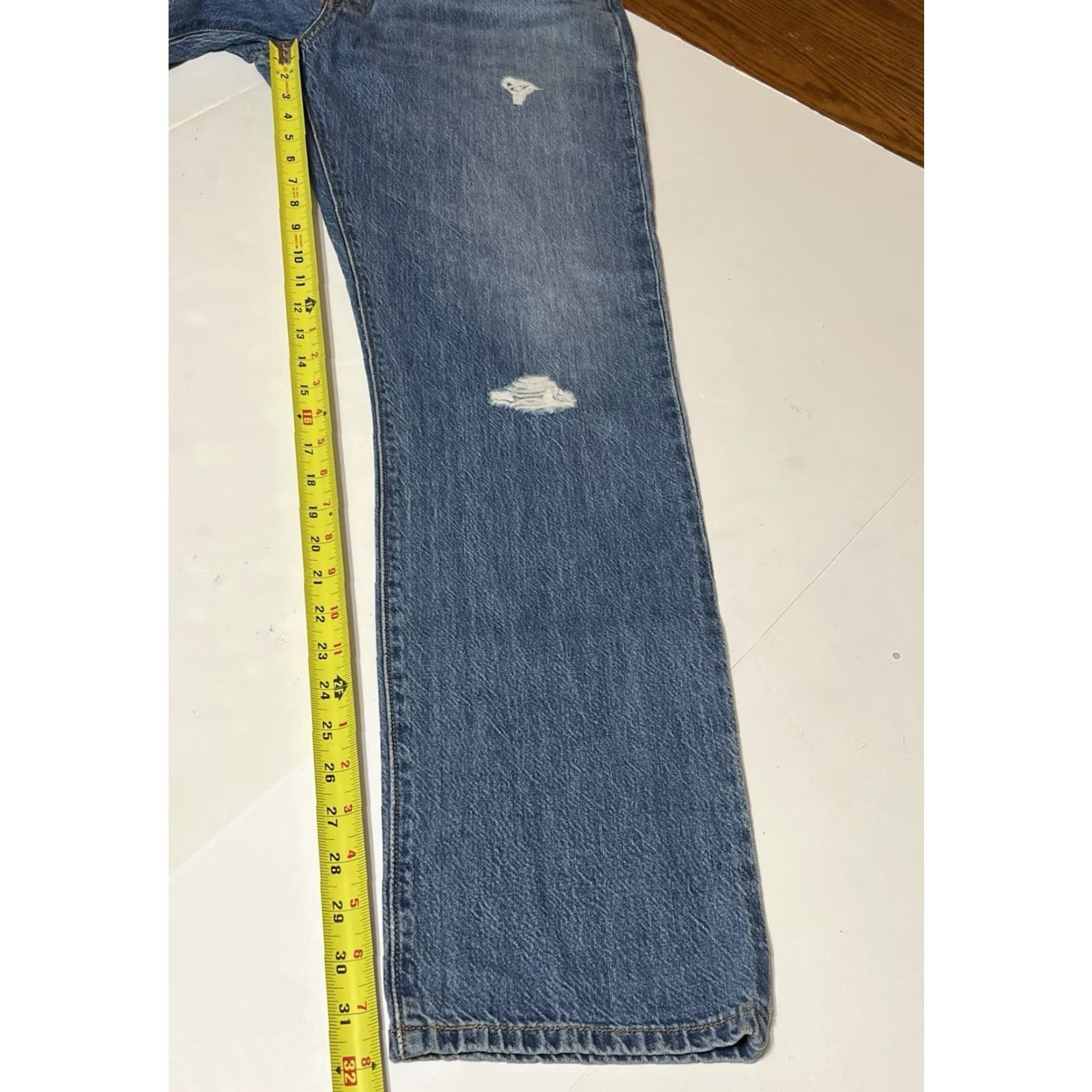 Vintage Levis 501 Jeans Womens 33x32 Button Fly Straight Distressed Denim Size 24" / US 00 / IT 34 - 5 Thumbnail