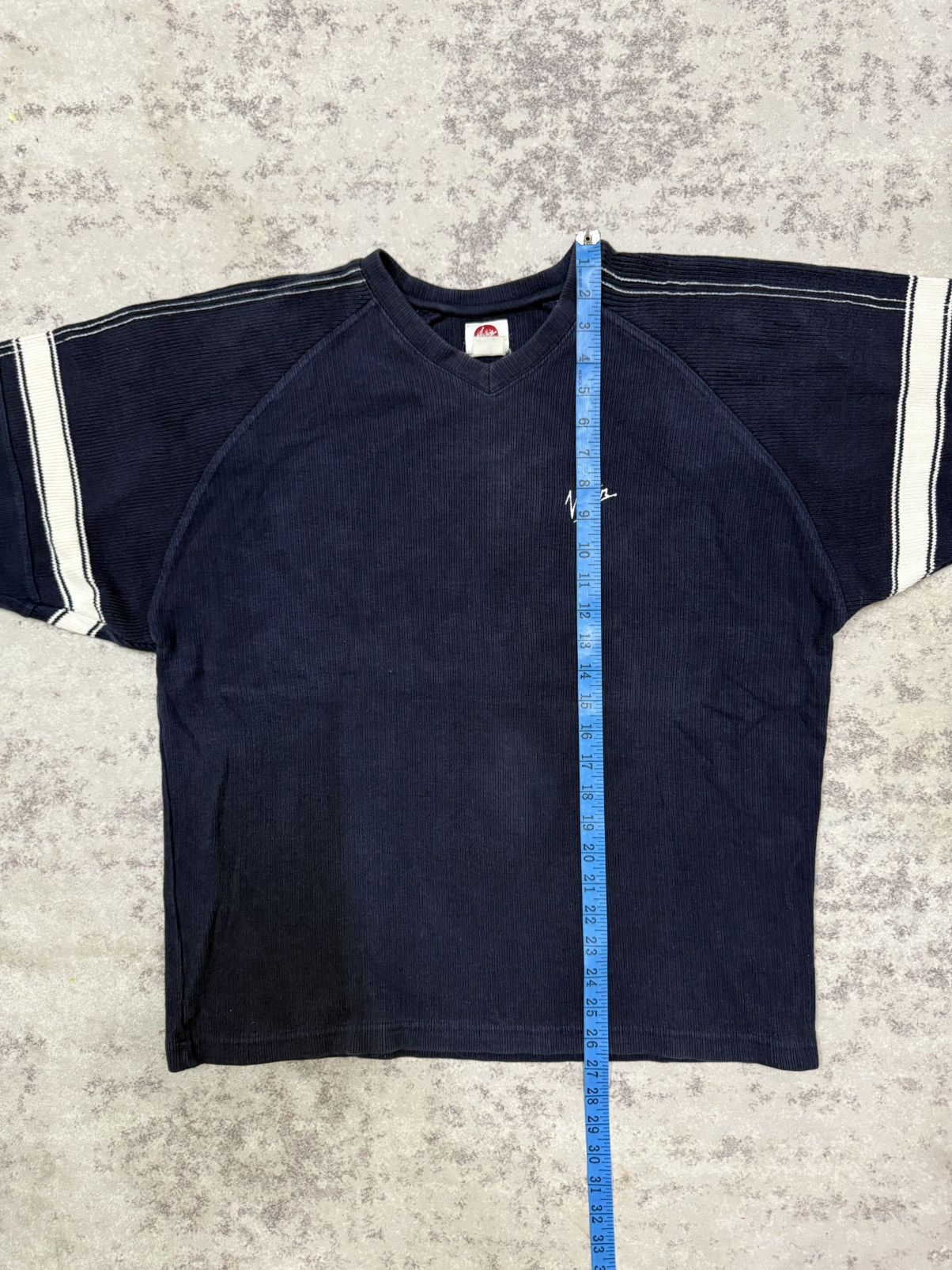 Japanese Brand Vintage Virgin Vneck Raglan Sleeve Sweatshirt Size US M / EU 48-50 / 2 - 13 Thumbnail