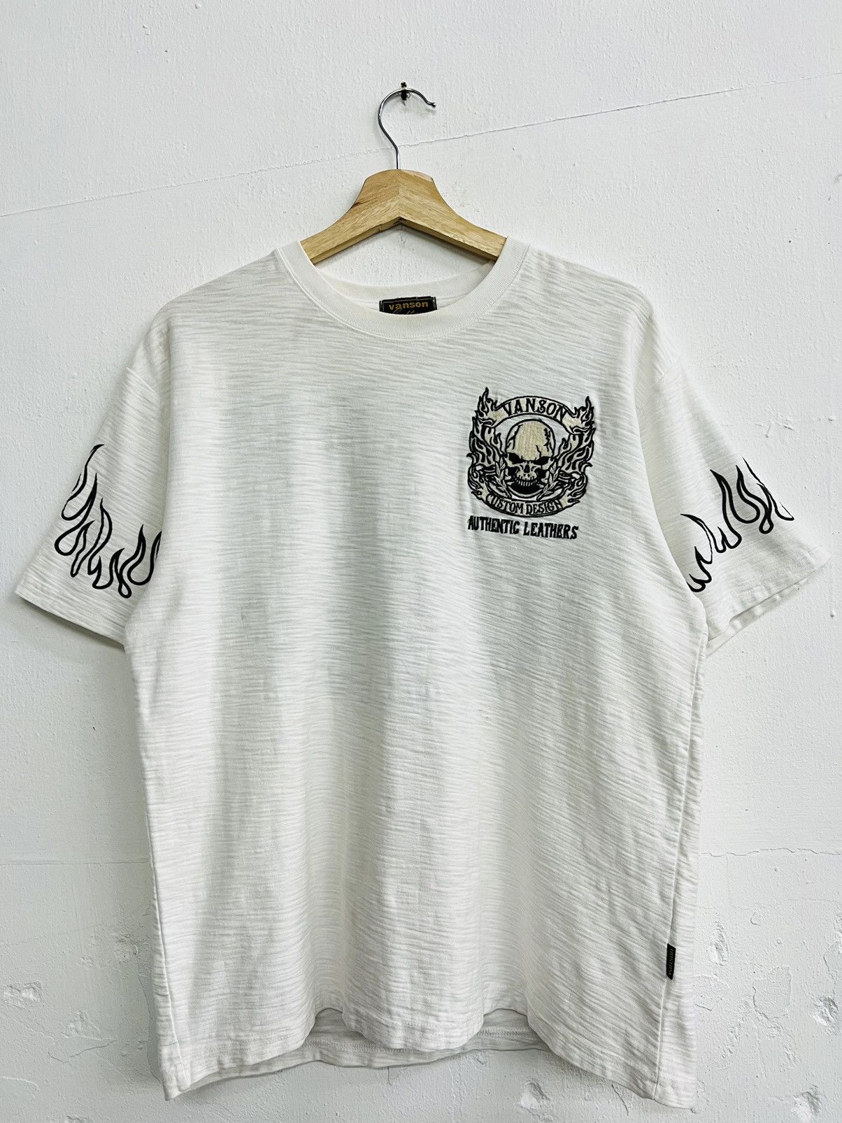 Japanese Brand Vanson Leather Embroided Skull Tee Size US L / EU 52-54 / 3 - 3 Thumbnail