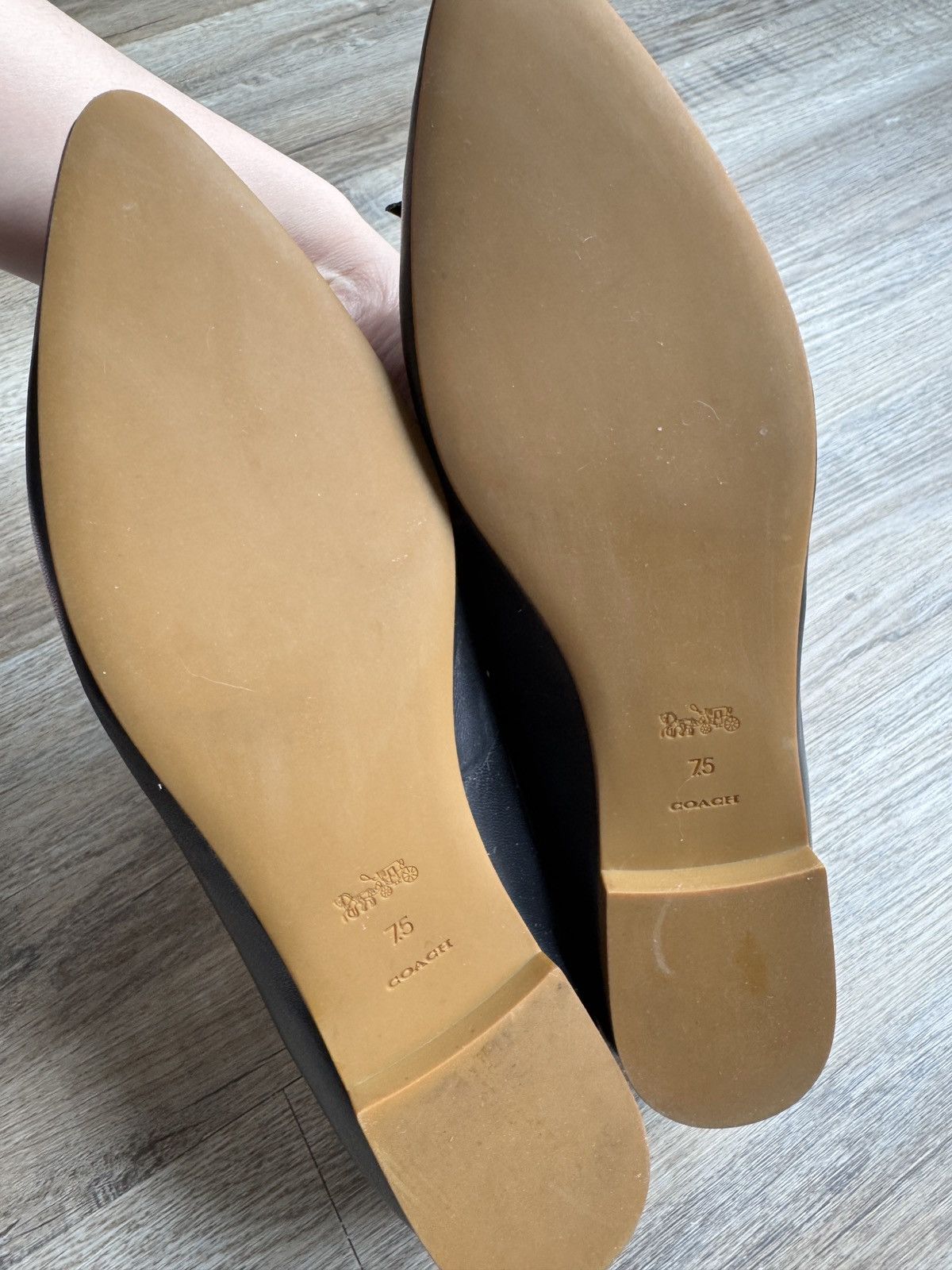 Coach Coach black leather flat shoes Size US 7.5 / IT 37.5 - 4 Thumbnail