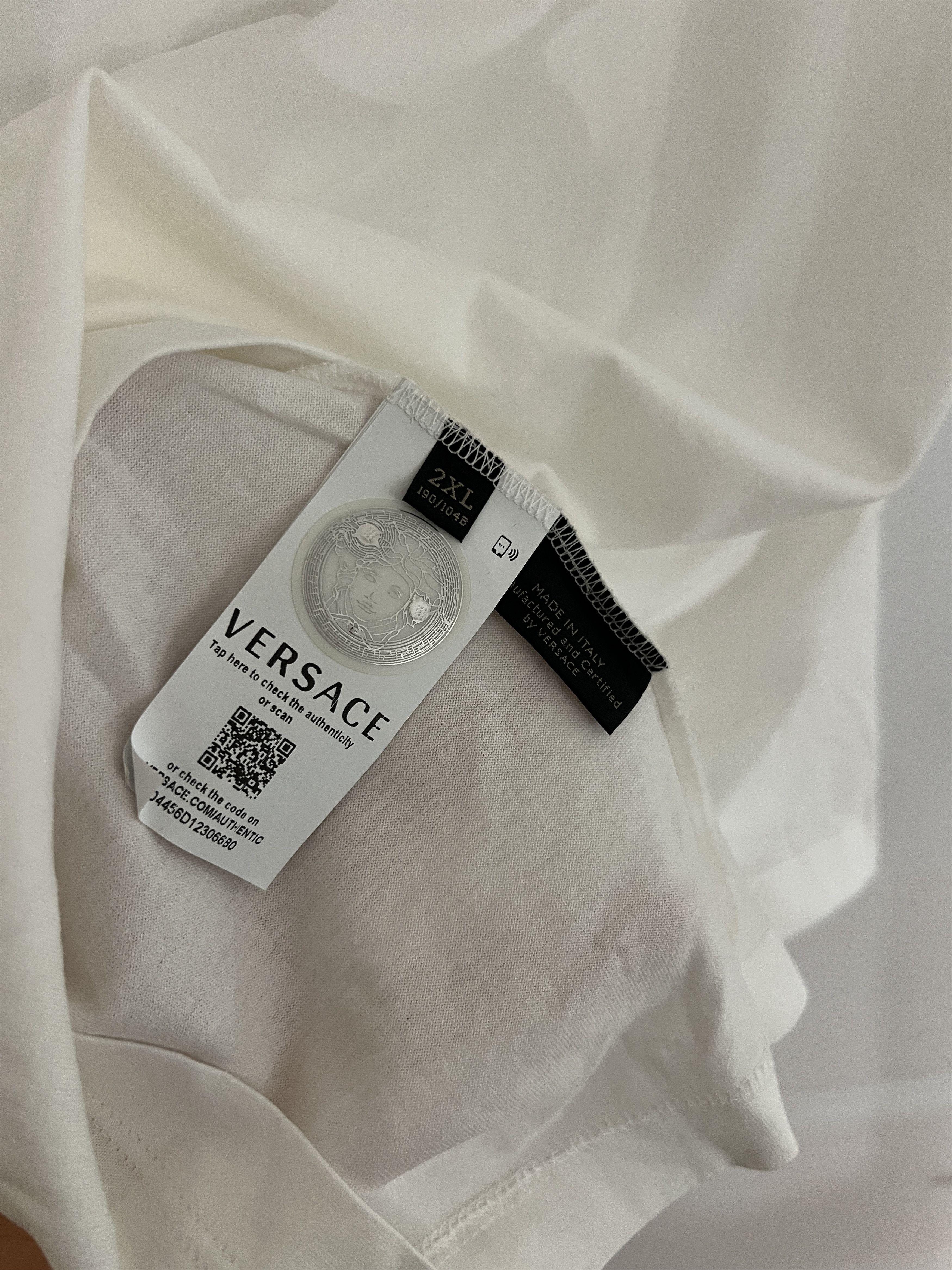 Versace new VERSACE RUNWAY T-shrit for Men XXL but fits like L or XL Size US XL / EU 56 / 4 - 9 Thumbnail