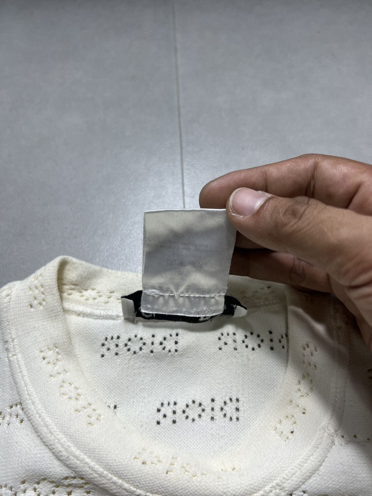 Dior Christian Dior - Hole Logo Size M / US 6-8 / IT 42-44 - 7 Thumbnail