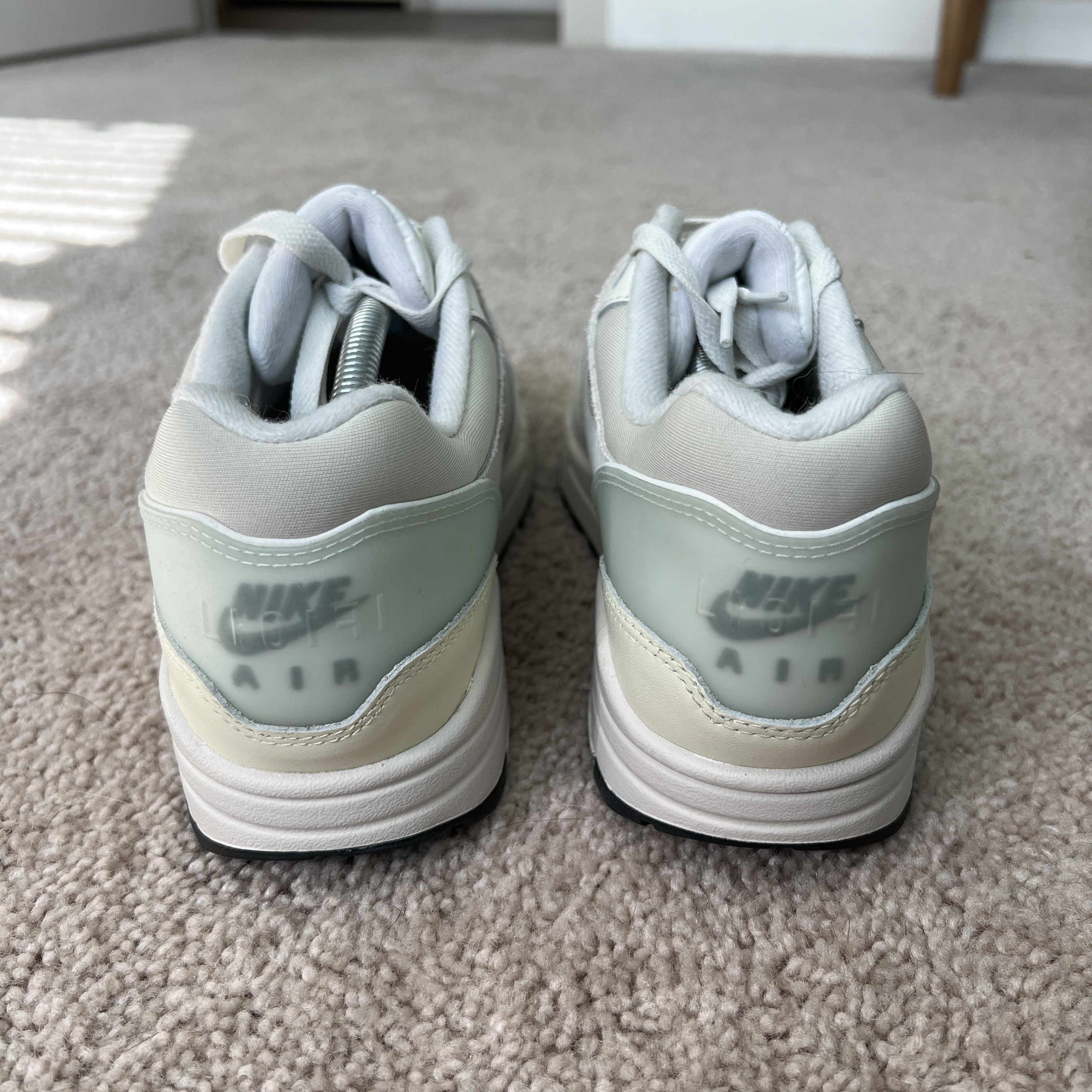 Nike Nike Air Max 1 Premium Hangul Day Size US 10 / EU 43 - 3 Thumbnail